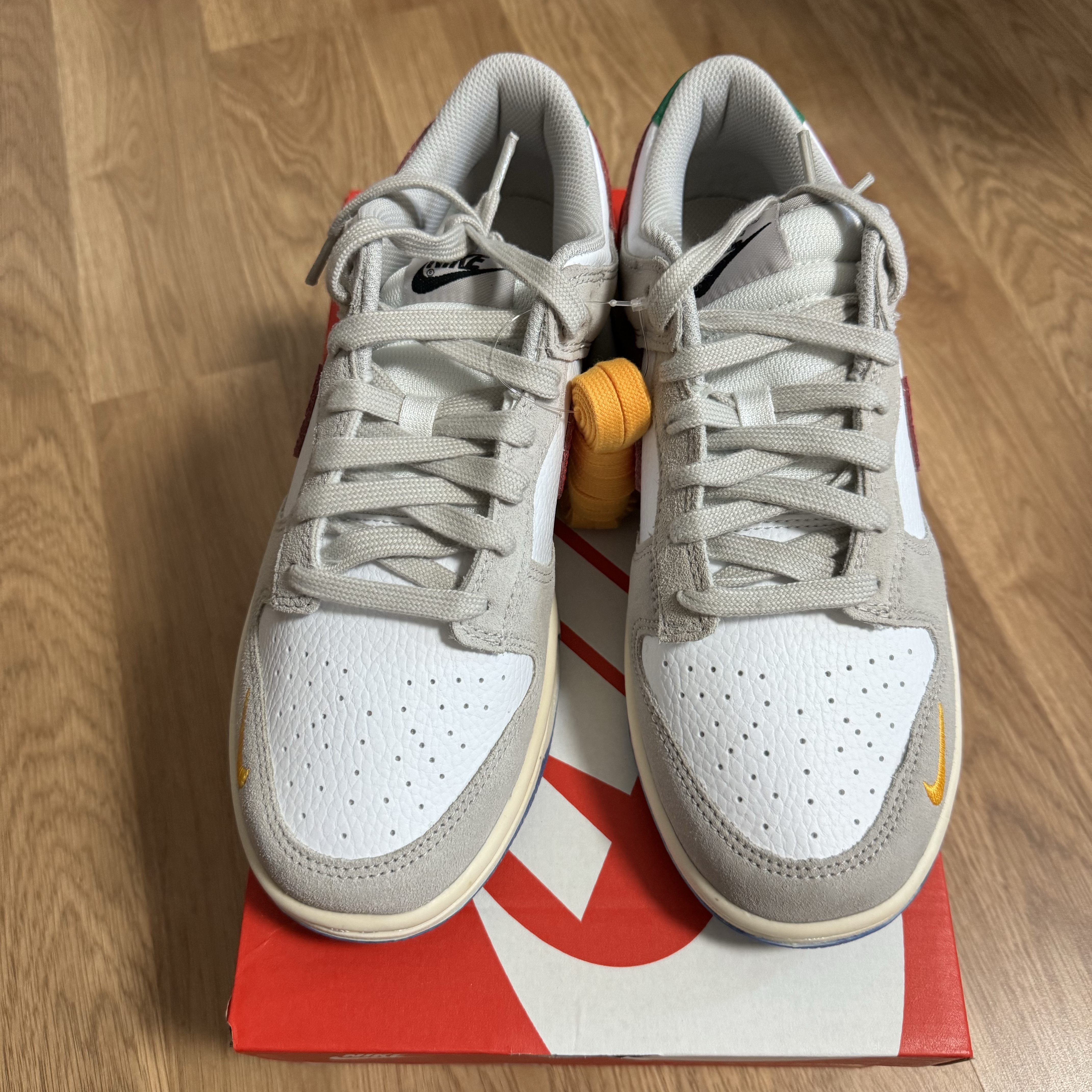 Nike Dunk Low Light Iron Ore 착용 스타일 - 3