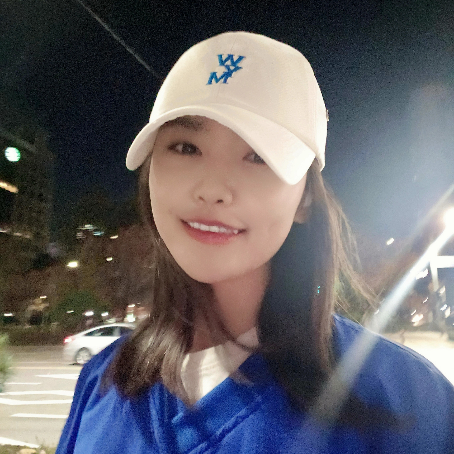 Wooyoungmi Logo Ball Cap Black 착용 스타일 - 2