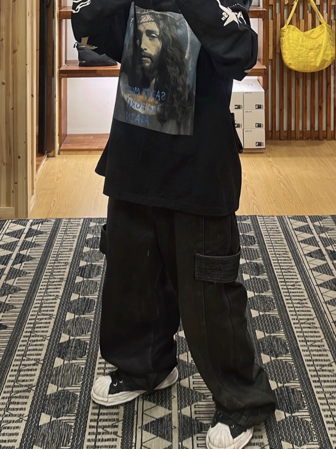 Maison Mihara Yasuhiro Blakey OG Sole Broken Suede Low-top Sneakers Black, [KREAM 단독] Ourpas 061 Saint Long Sleeve Black 착용 스타일 - 3