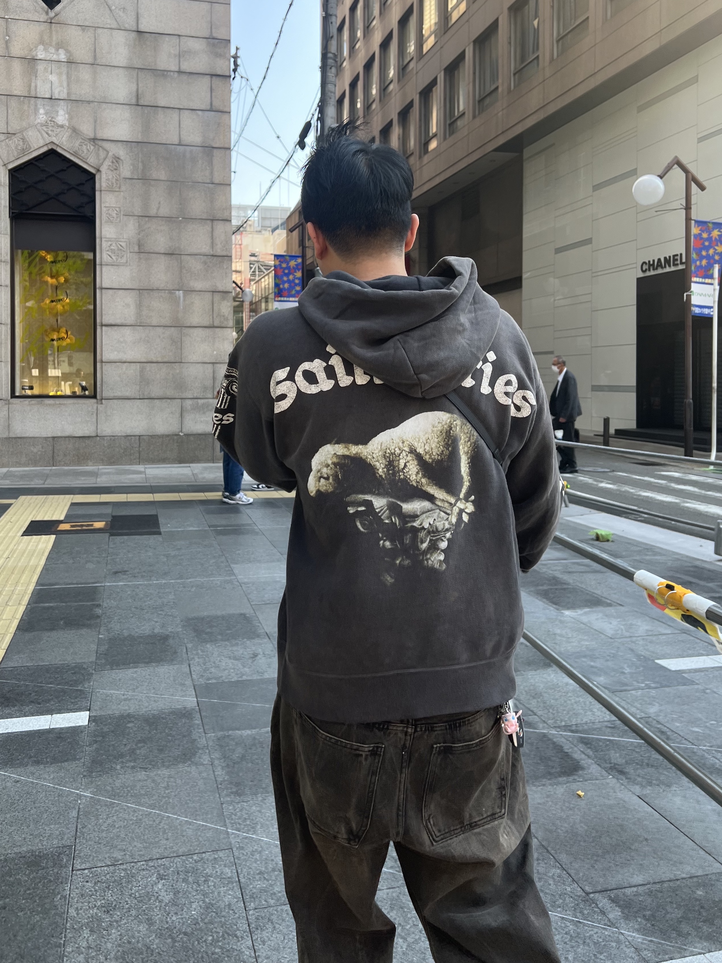 Saint Mxxxxxx x Aries Hoodie St Aries Black 착용 스타일