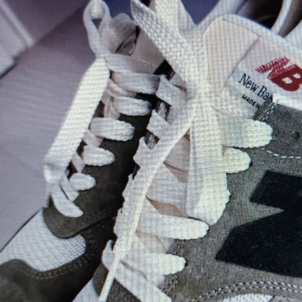 New Balance 990v1 Made in USA Olive 착용 스타일