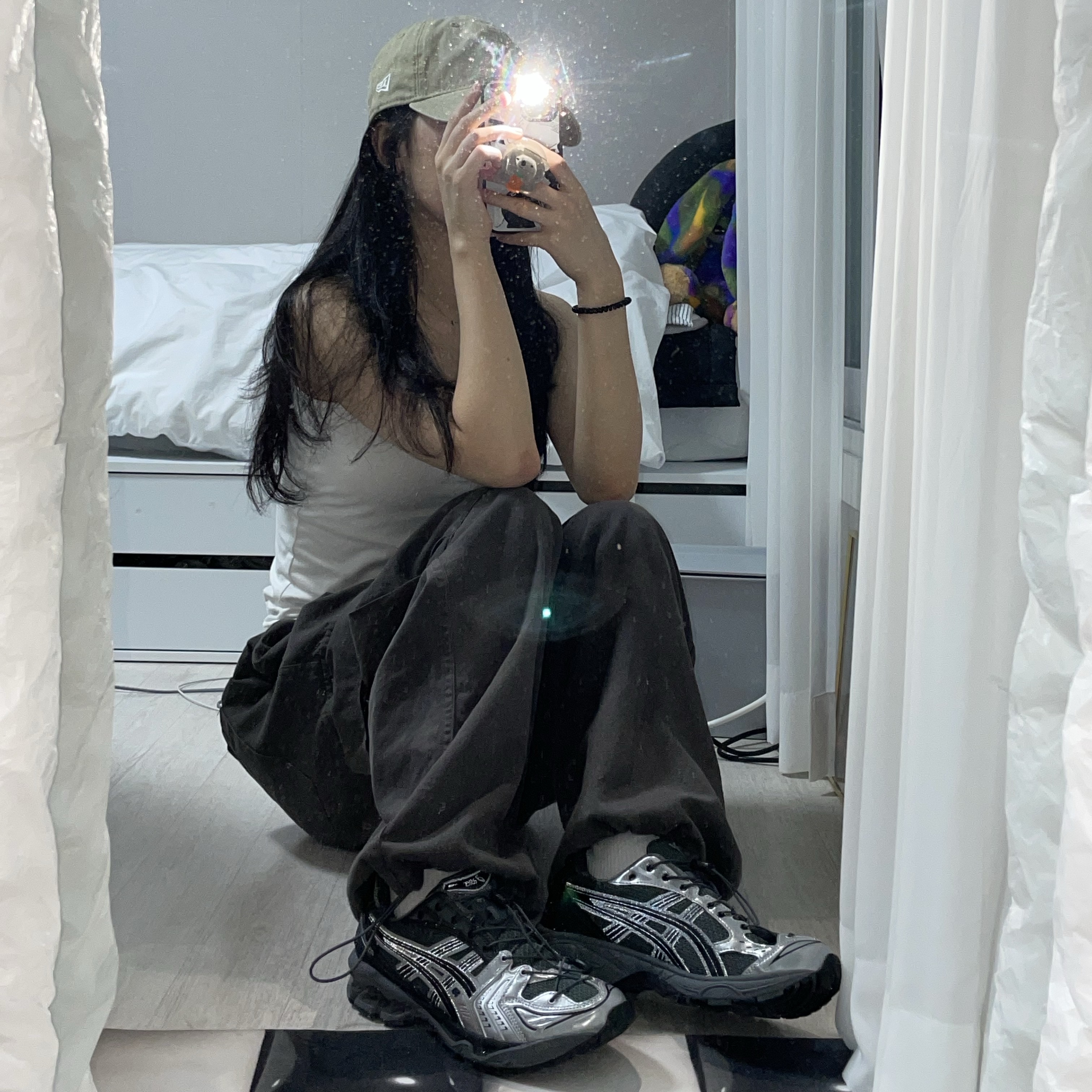 Asics x Unaffected Gel-Kayano 14 Silver Moon 착용 스타일 - 1