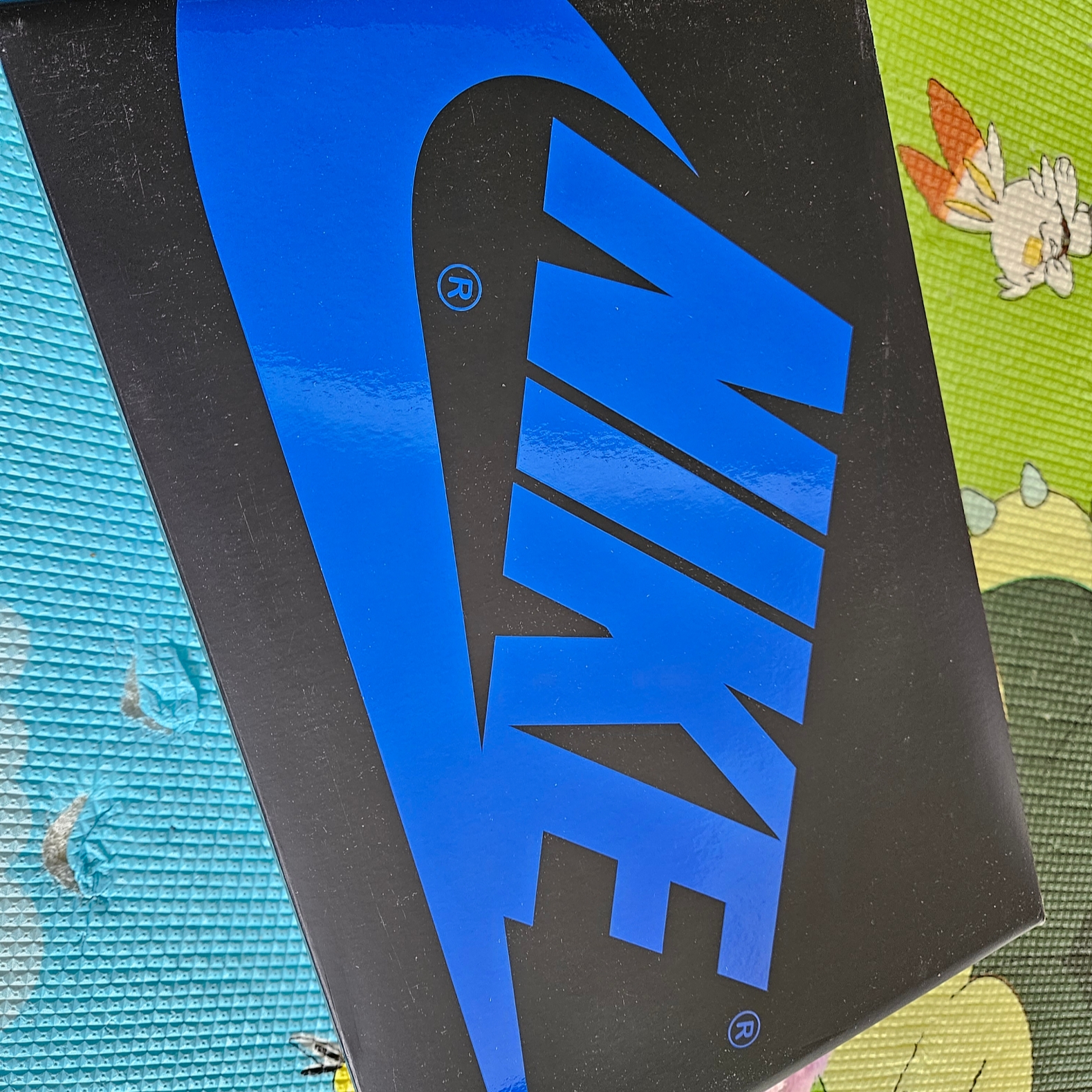 Jordan 1 Retro High OG Royal Reimagined 착용 스타일 - 1