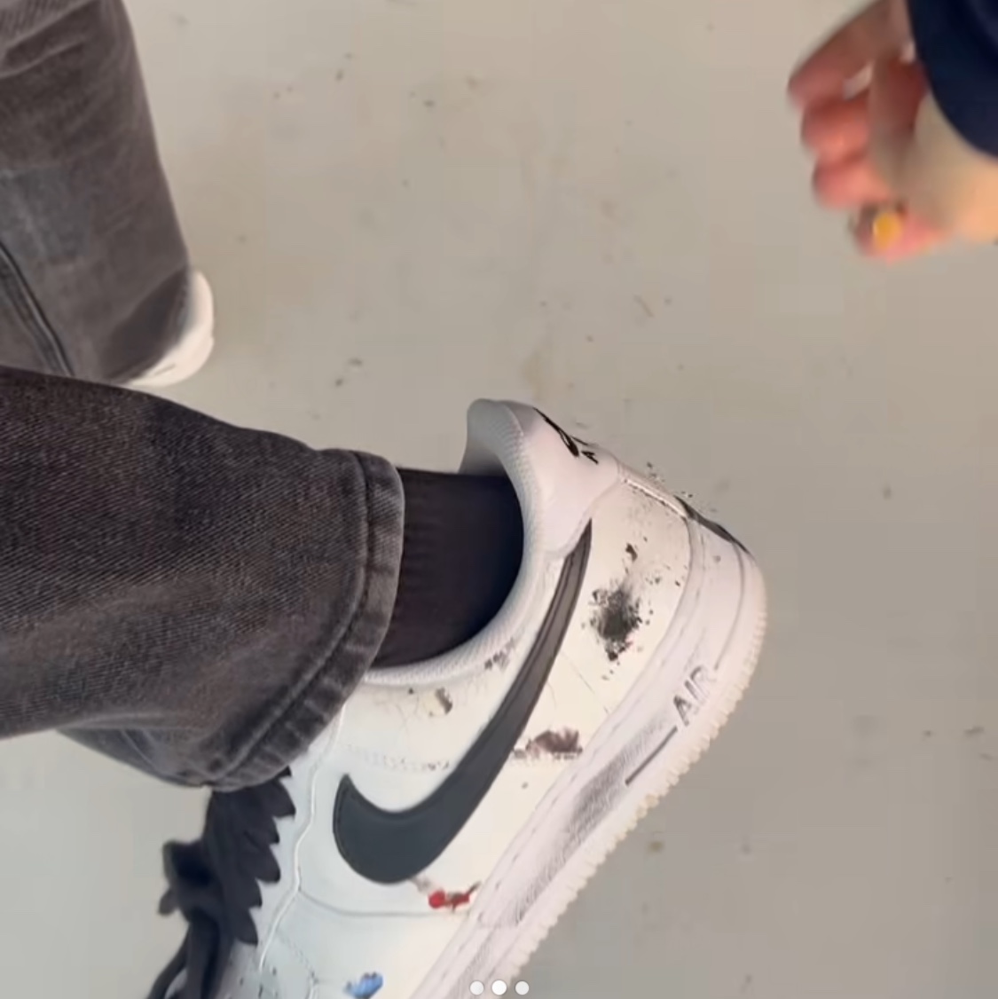 Nike x Peaceminusone Air Force 1 Low Para-Noise 2.0 착용 스타일 - 3