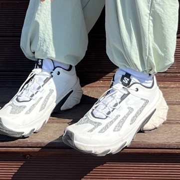 Salomon Speedverse PRG White Vanilla Ice 착용 스타일
