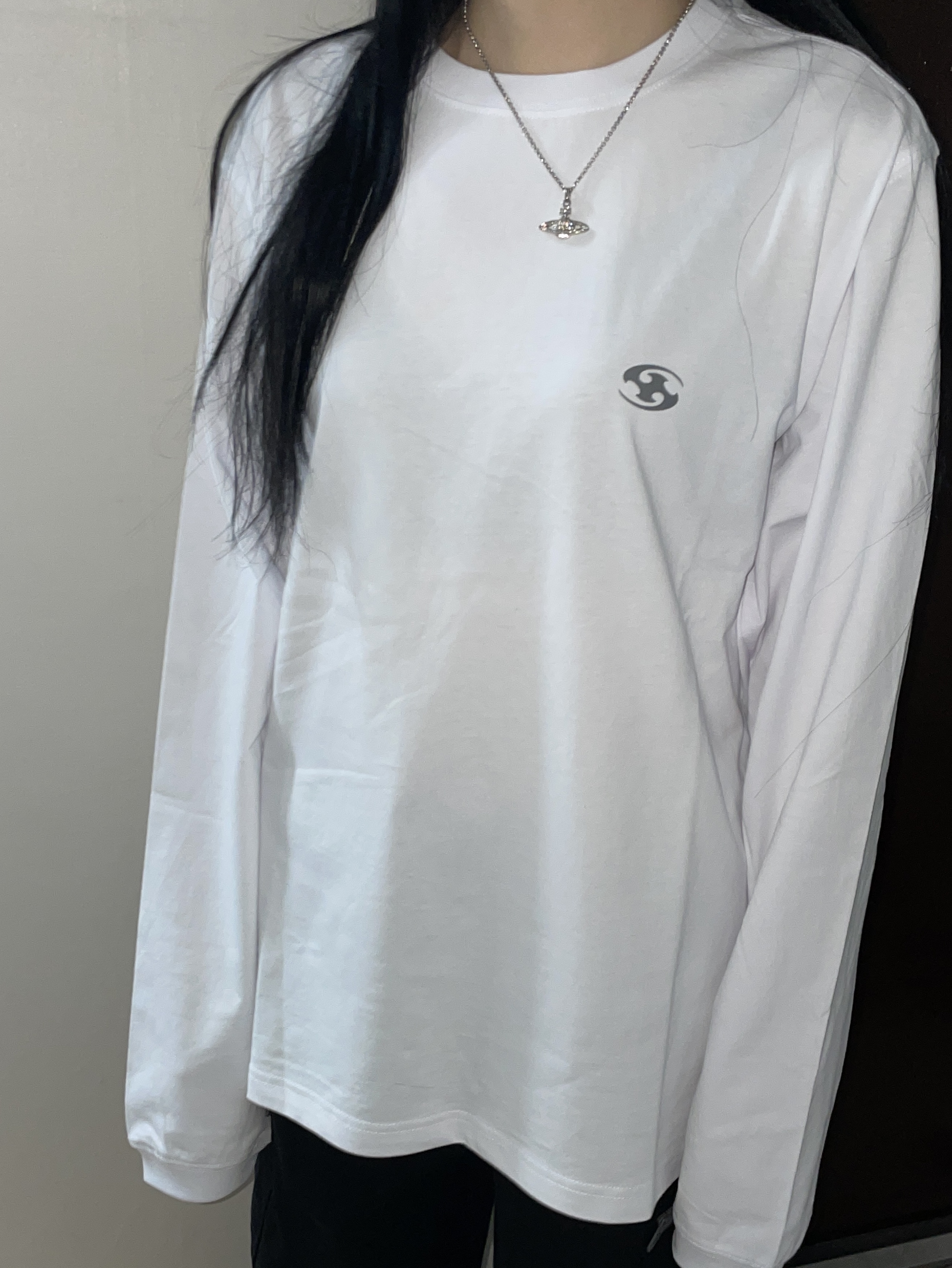 Sansan Gear Logo Long Sleeves White - 23FW, Supreme Military Camp Cap Black - 22FW 착용 스타일 - 2