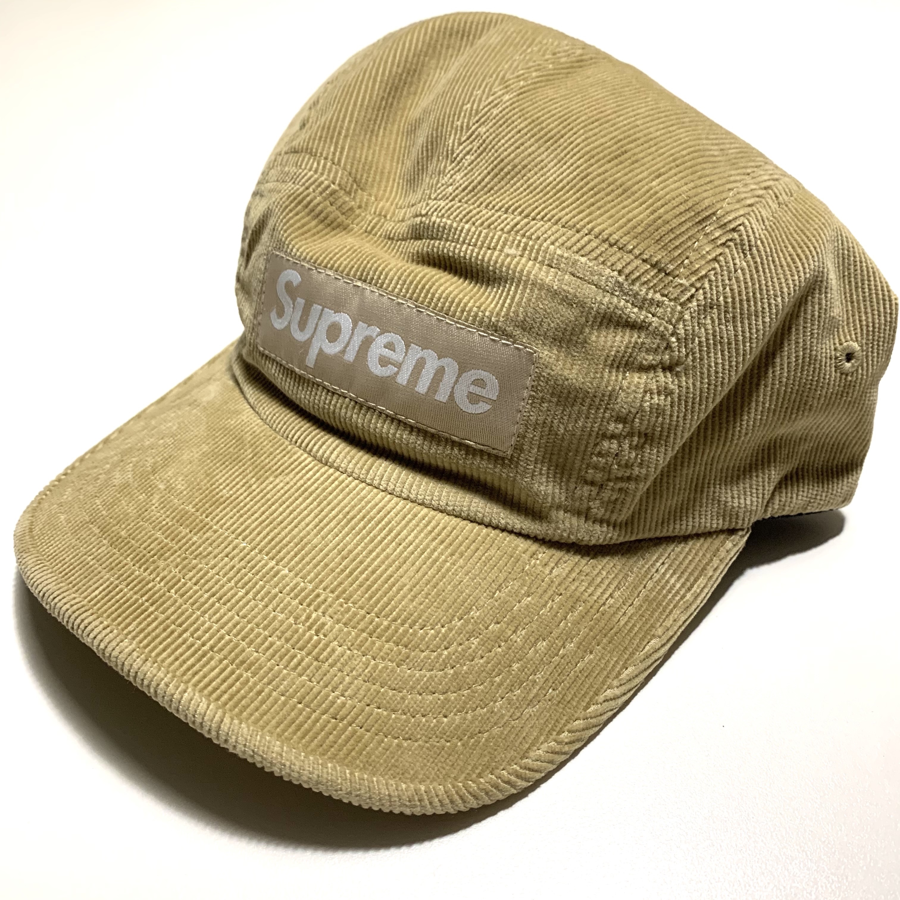 Supreme Corduroy Camp Cap Beige - 23FW, Supreme Small Box Stripe Sweater Black - 23SS 착용 스타일 - 2