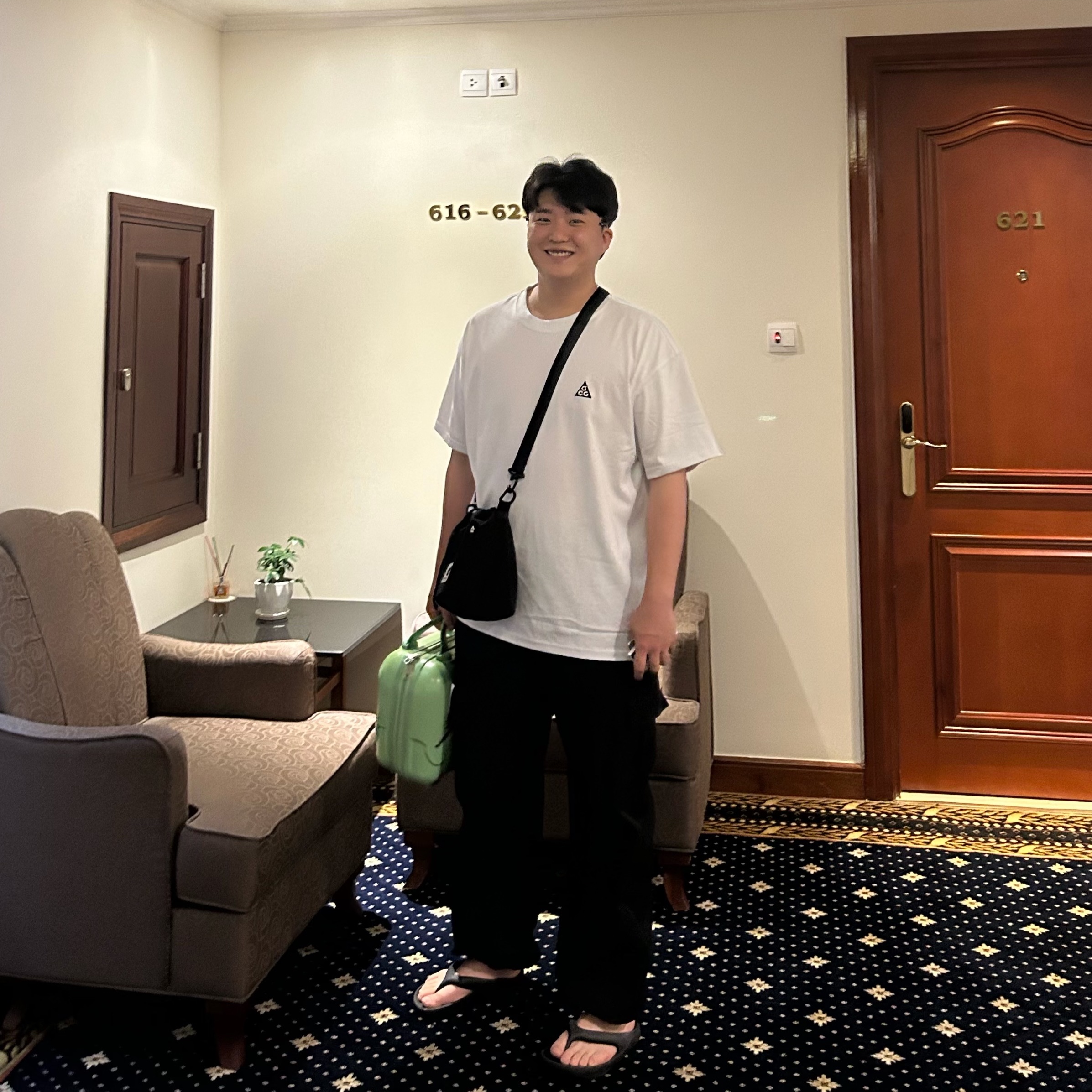 Nike ACG LBR T-Shirt Summit White - Asia 착용 스타일