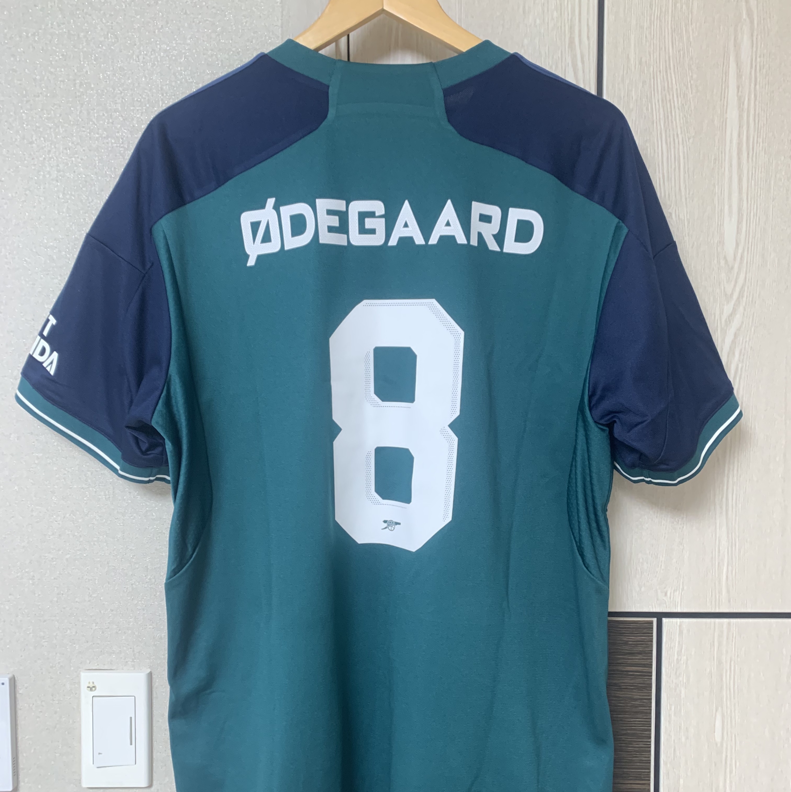 Adidas Arsenal 2023/24 3rd Jersey Rich Green Collegiate Navy - KR Sizing (Non Marking Ver.) 착용 스타일 - 1