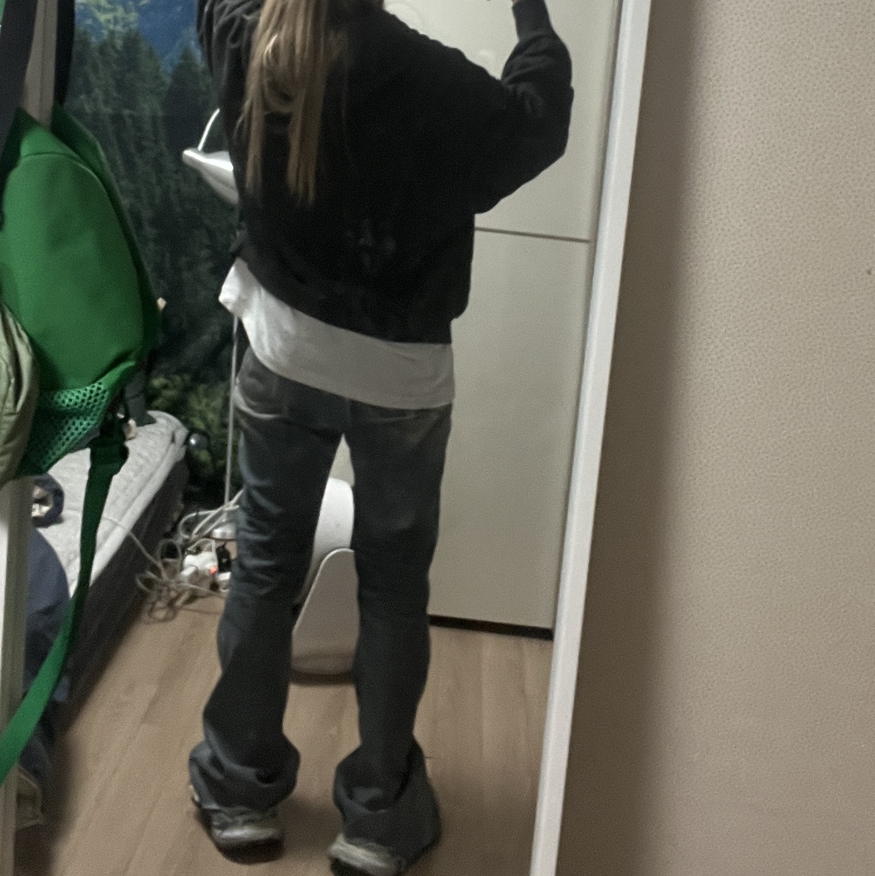 Project G/R Flare Jeans Blue, Balenciaga 3XL Sneakers Light Beige 착용 스타일 - 1