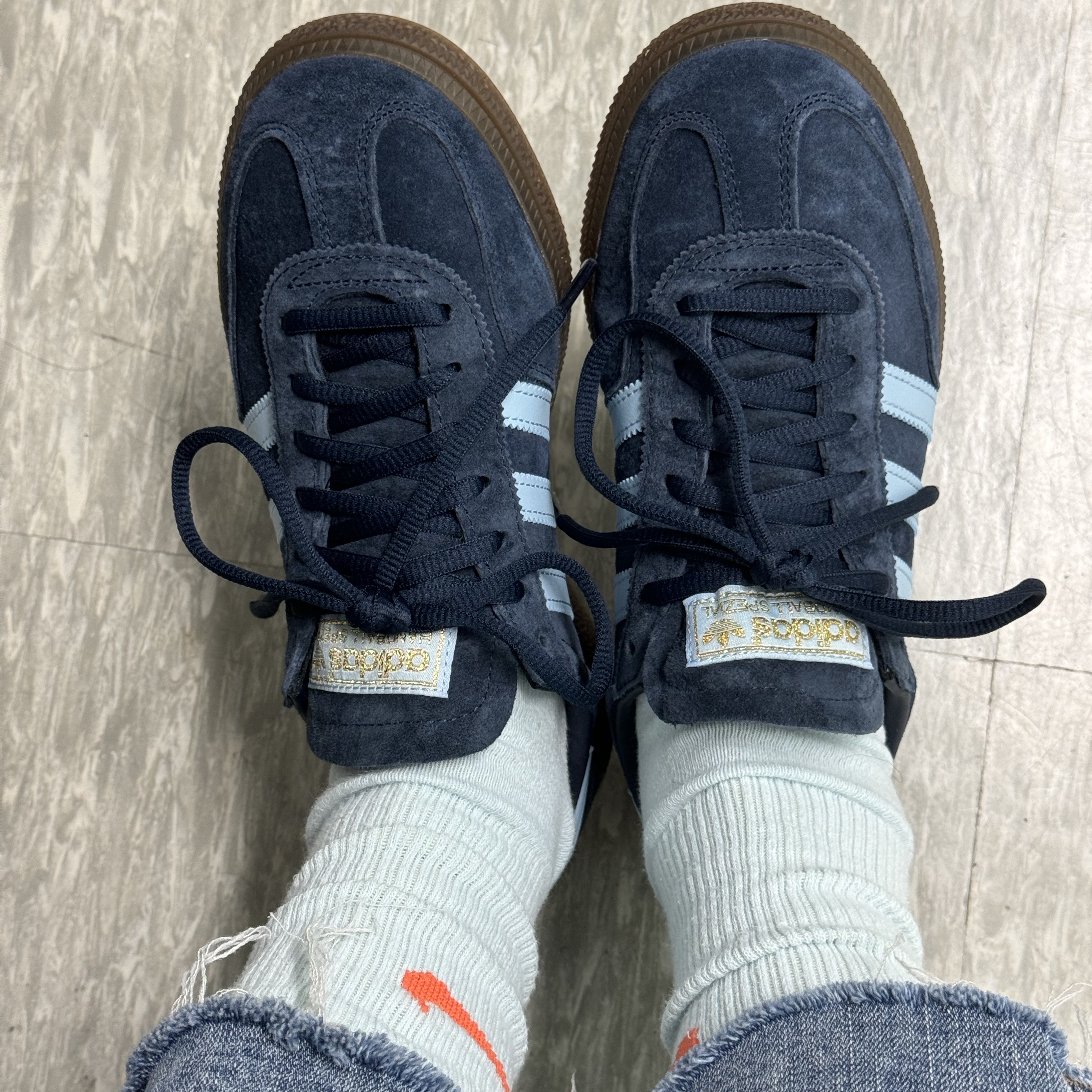 Adidas Spezial Handball Collegiate Navy 착용 스타일