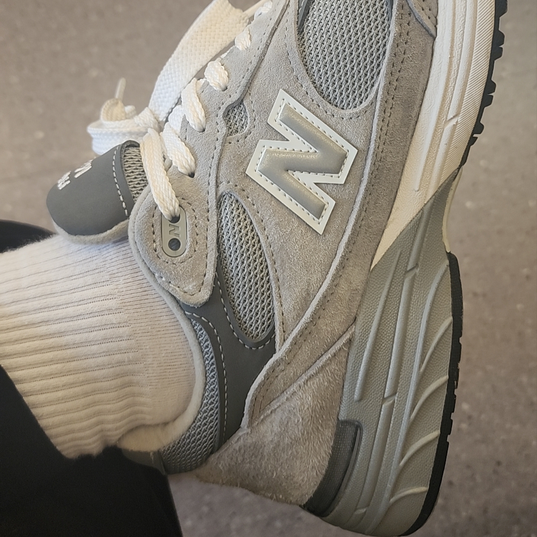 New Balance 993 Made in USA Grey - 2E Wide 착용 스타일 - 7