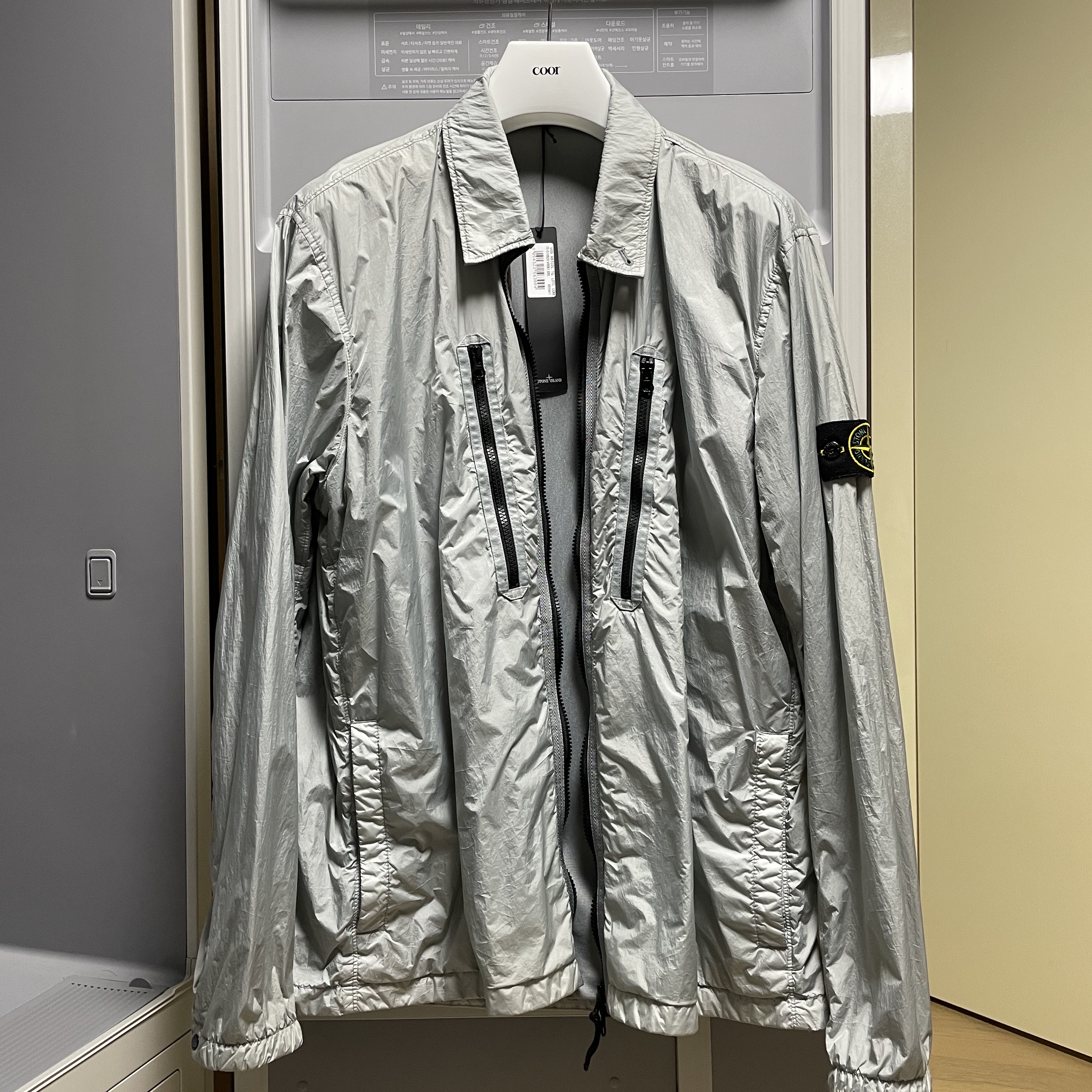Stone Island 10523 Garment Dyed Crinkle Reps Overshirt Light Grey - 21FW 착용 스타일