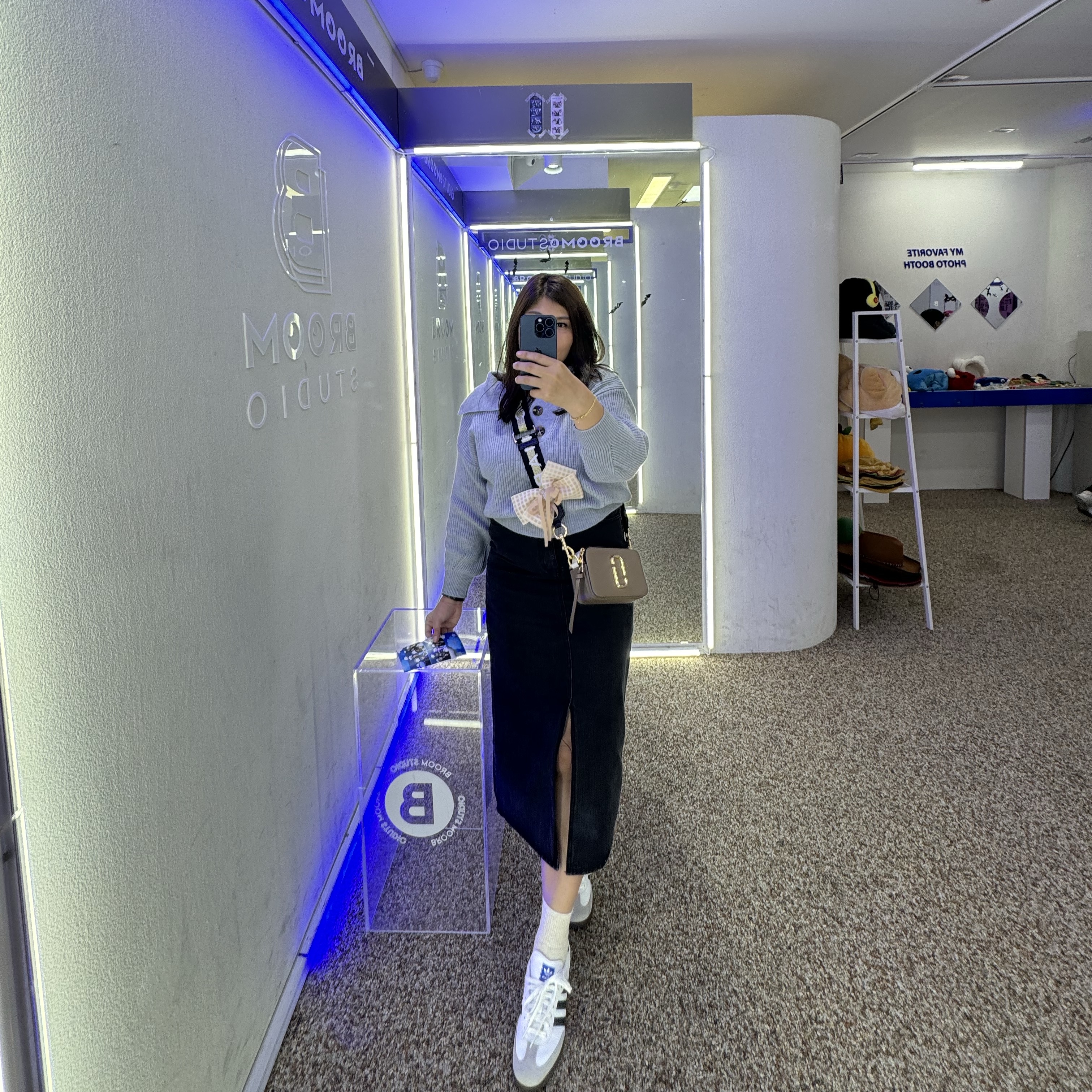 Adidas Samba OG Cloud White 착용 스타일 - 4