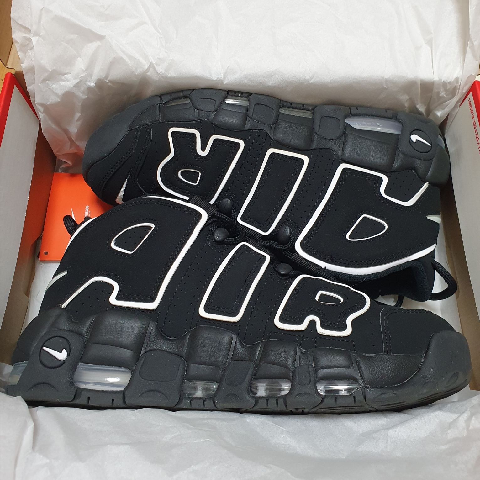 Nike Air More Uptempo Black White 2020 착용 스타일