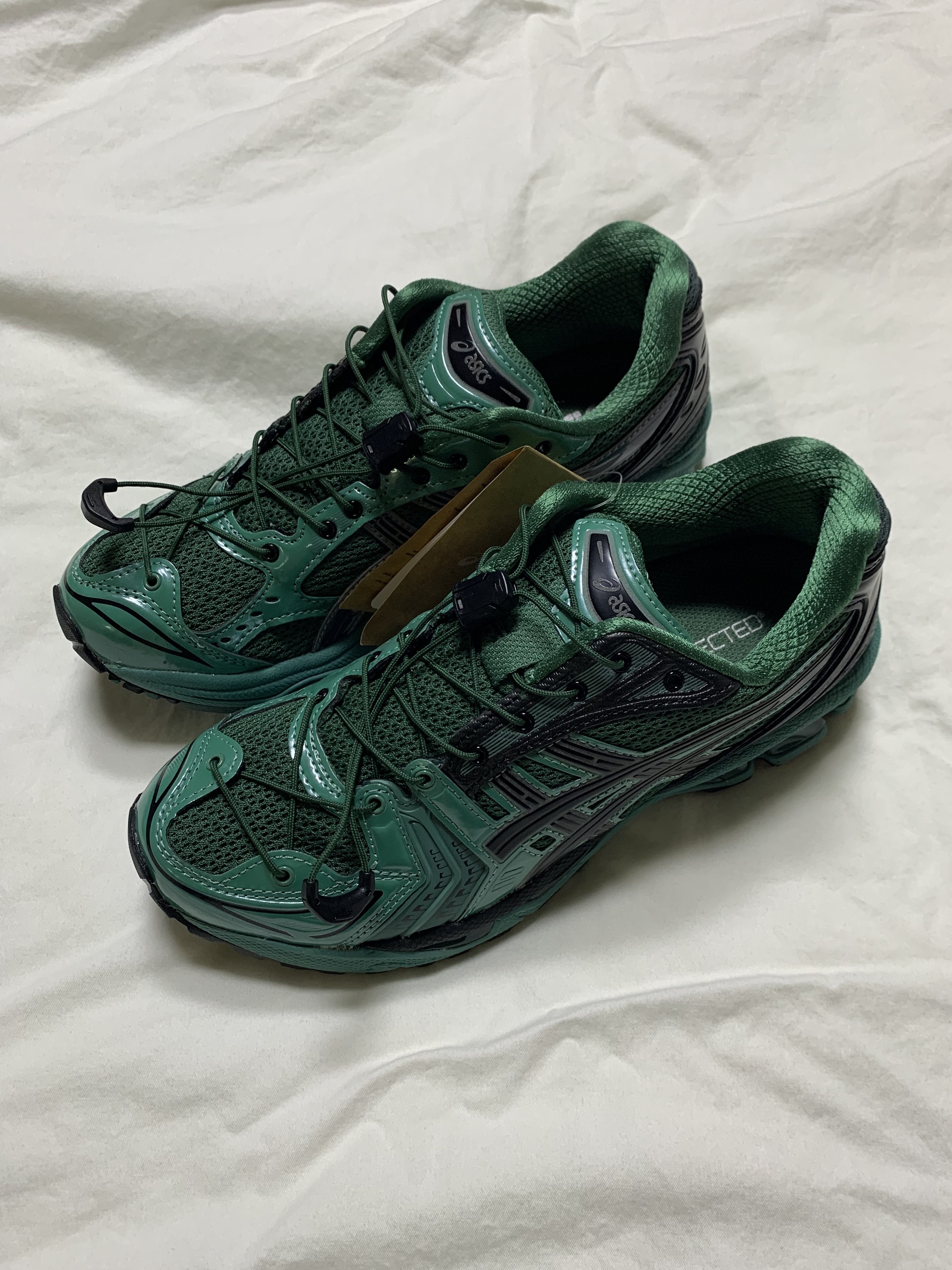 Asics x Unaffected Gel-Kayano 14 Uranus Green 착용 스타일