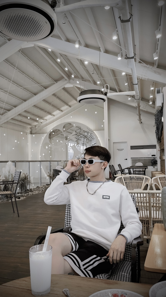 KREAM 프로필 이미지