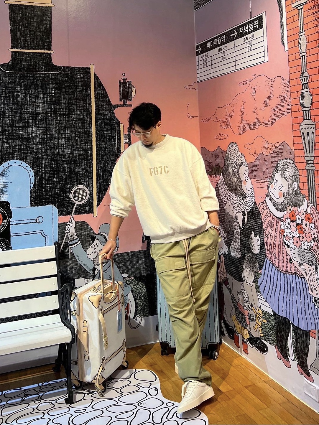 Fear of God Military Cargo Pants Green 착용 스타일