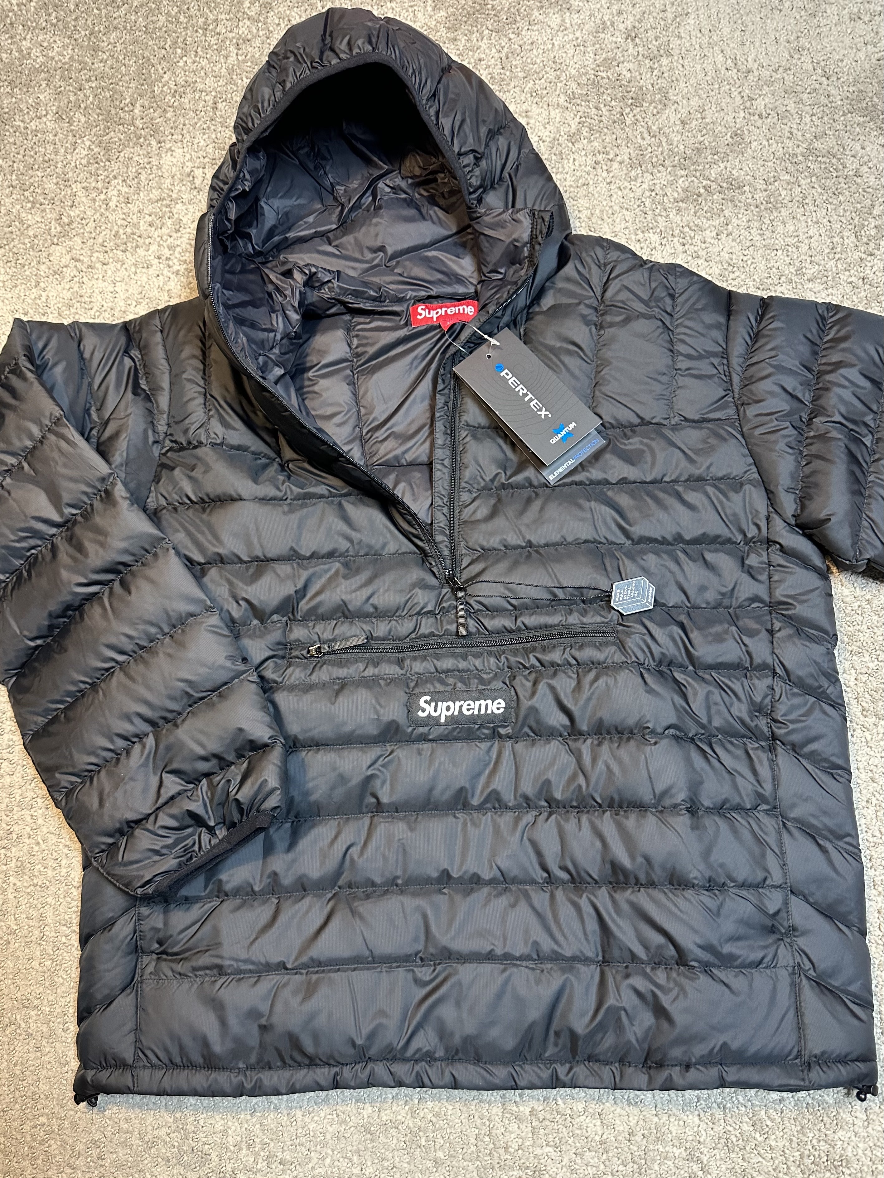 Supreme Micro Down Half Zip Hooded Pullover Black - 23FW, Supreme Bandana Camp Cap Black - 21SS 착용 스타일 - 6