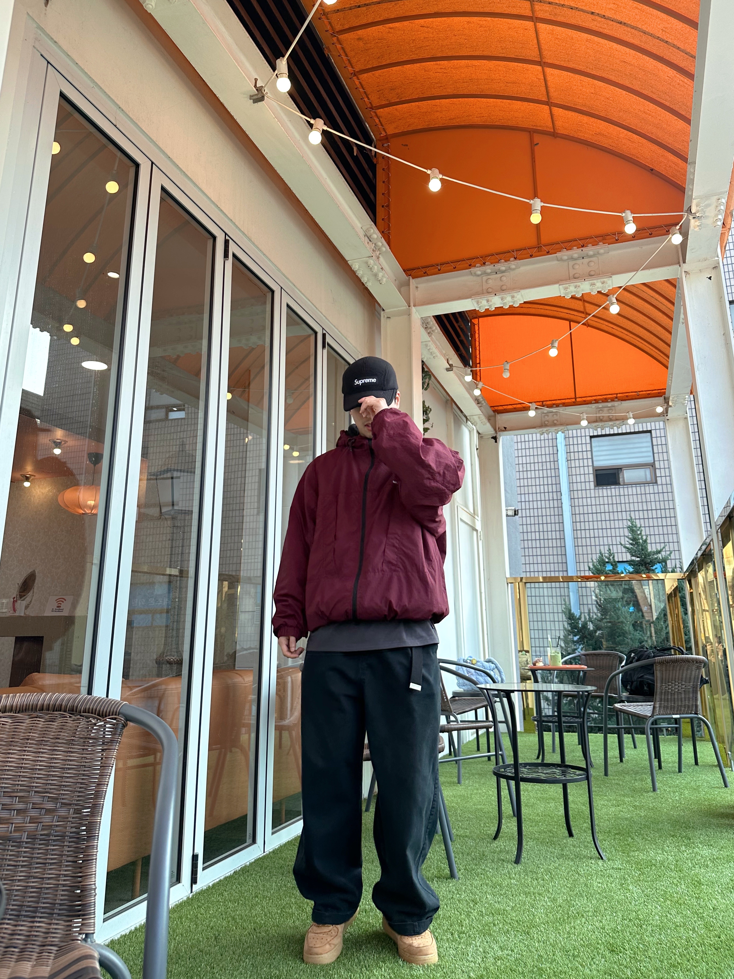 Supreme Washed Chino Twill Camp Cap Black, Nike Air Force 1 '07 WB Flax 착용 스타일 - 3