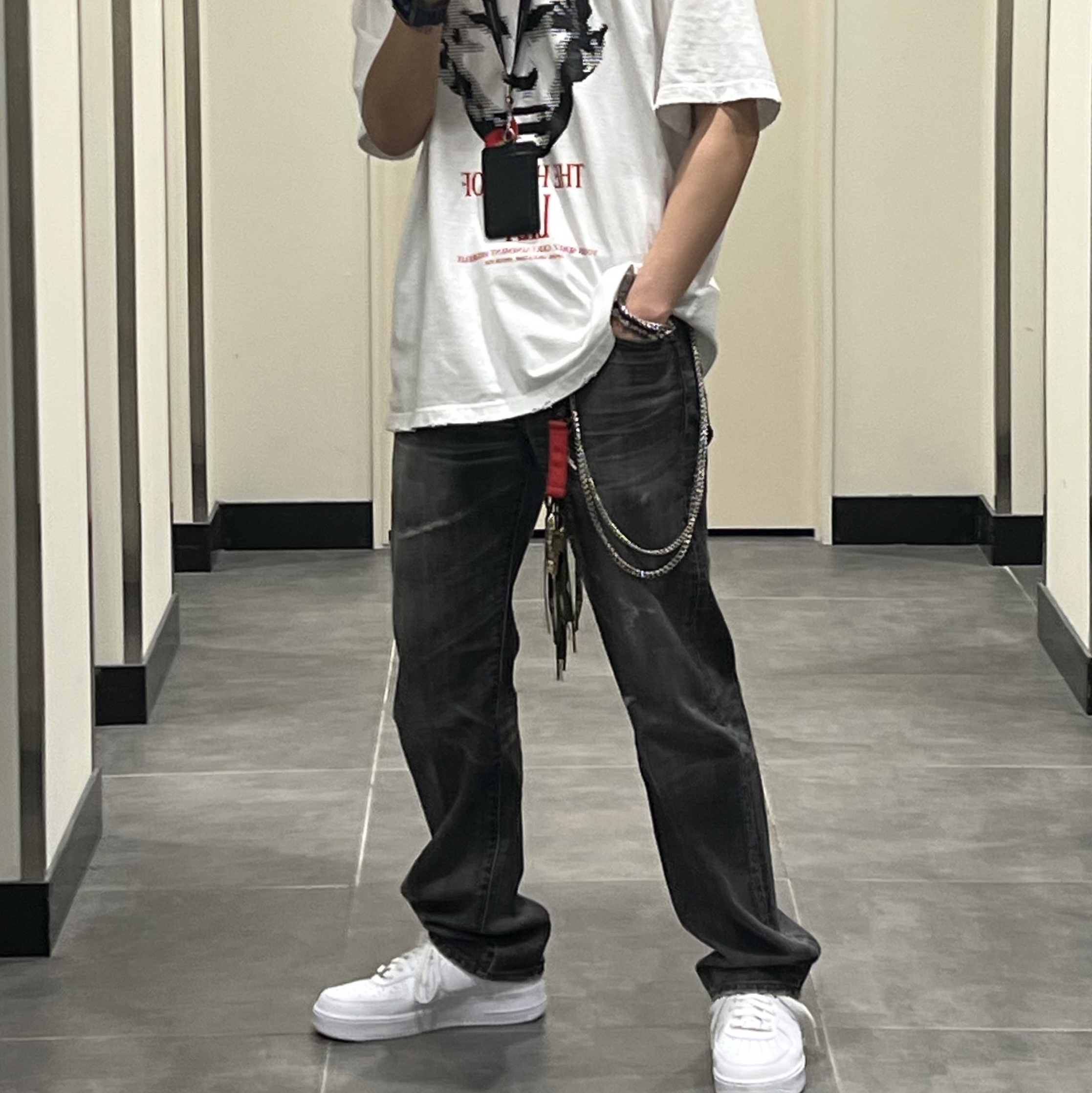 Undermycar House of Lily Graphic T-Shirt White - 23SS, Nike Air Force 1 '07 Low White 착용 스타일