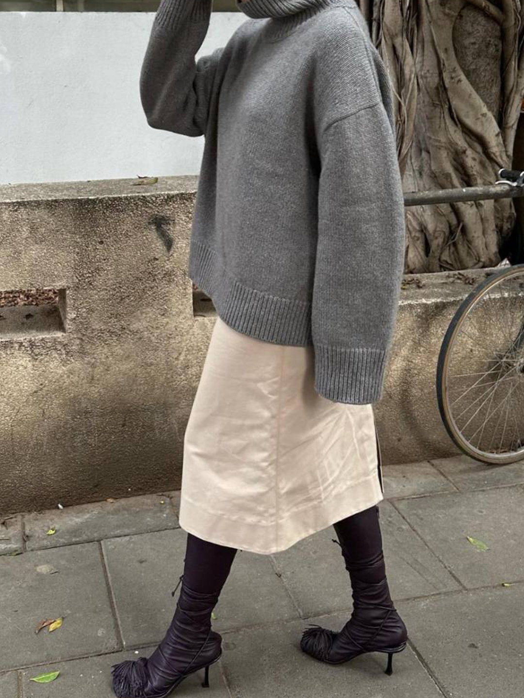 Maison Kitsune Fox Head Patch Turtleneck Knit Beige Melange, Stone Island 542A2 Cotton Turtleneck Knit Gray - 21FW 착용 스타일 - 3