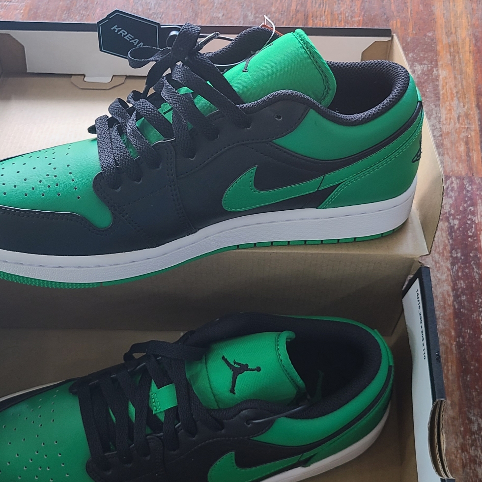 Jordan 1 Low Lucky Green 착용 스타일