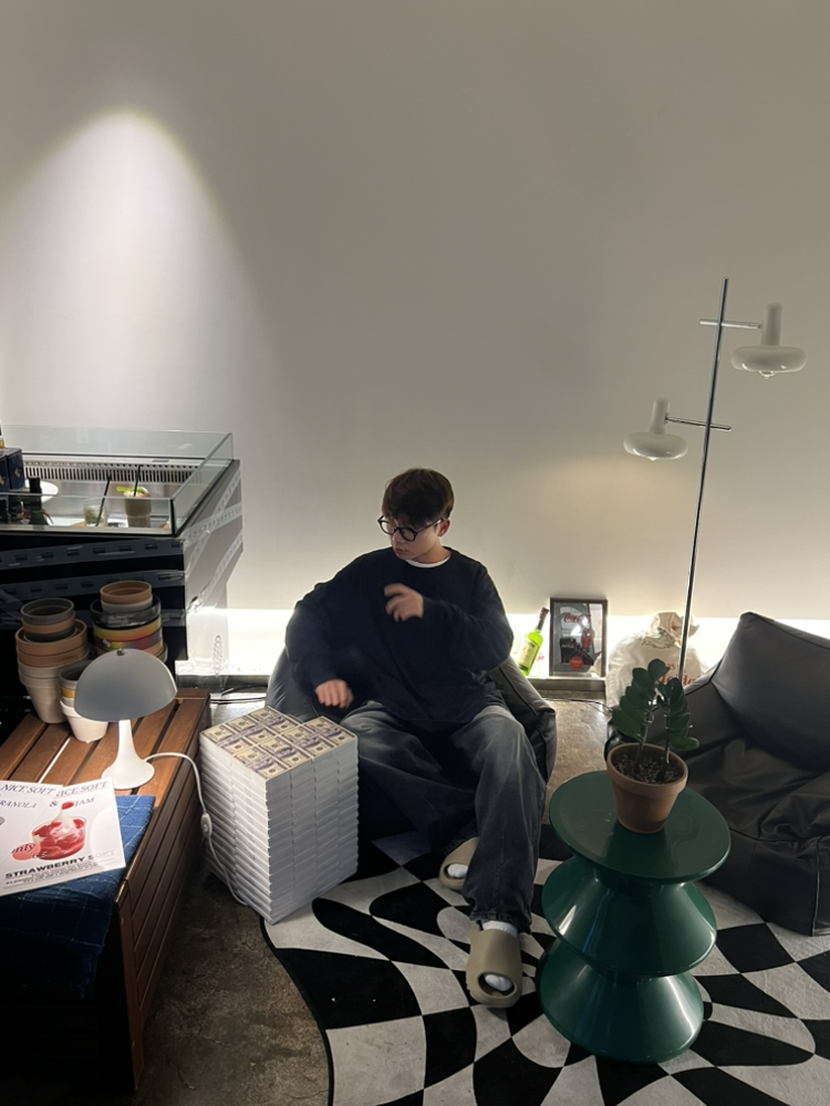 KREAM 프로필 이미지