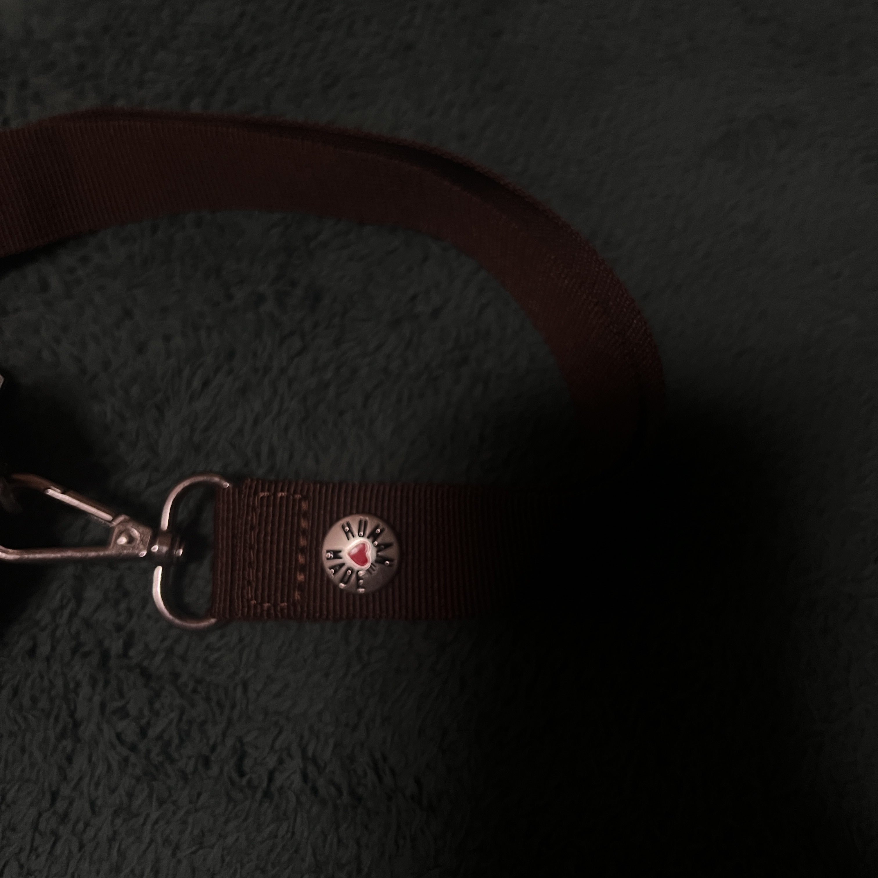 Human Made Rugby Ball Bag Brown 착용 스타일 - 3