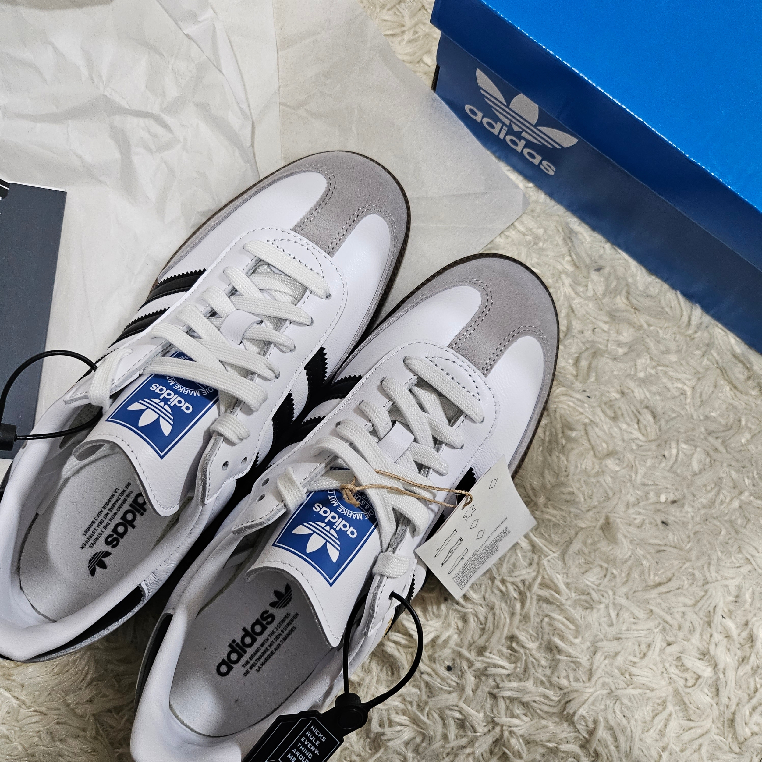 Adidas Samba OG Cloud White 착용 스타일