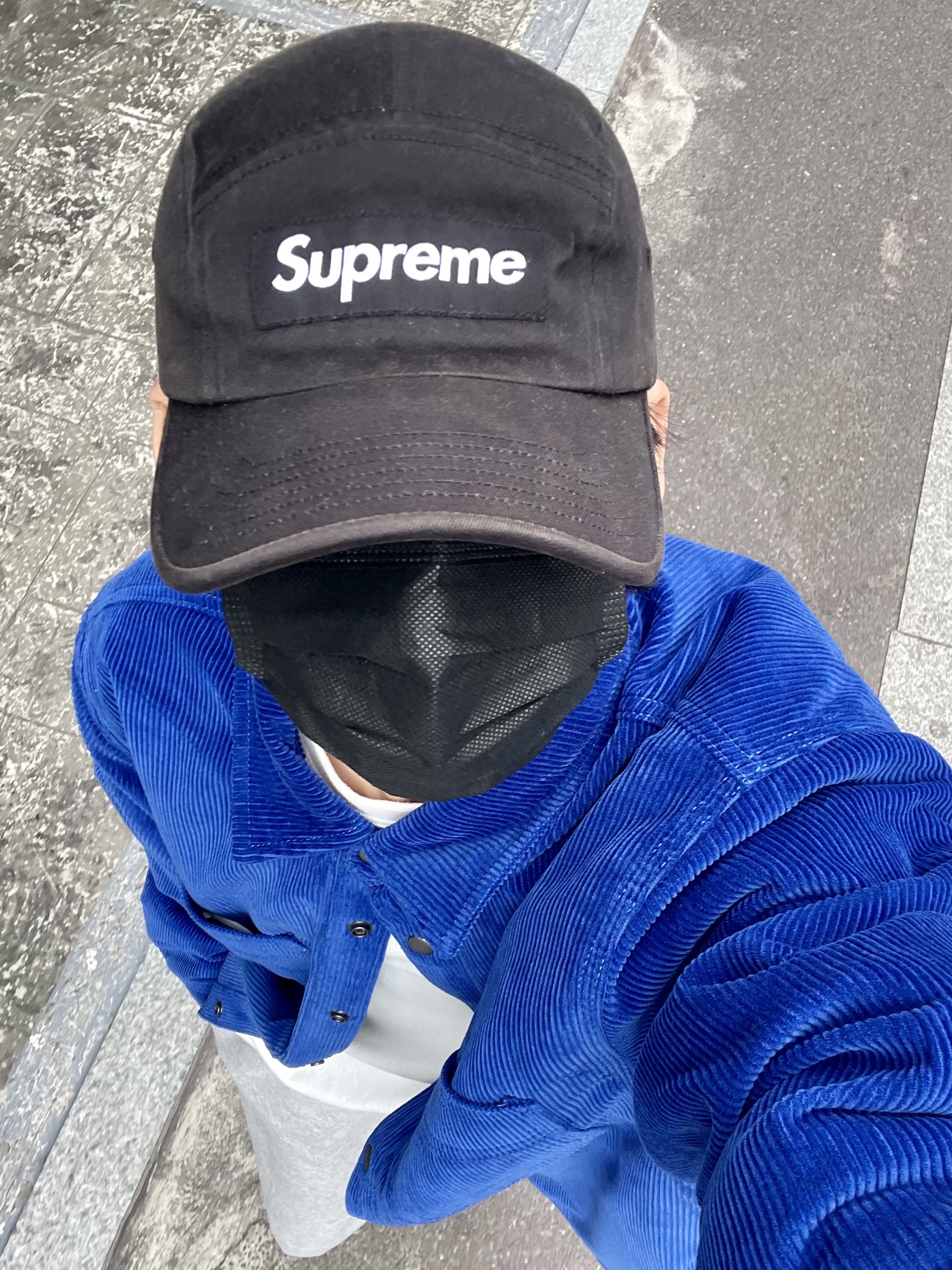 Stussy Cord Quilted Overshirt Royal Blue, IAB Studio 10th Anniversary T-Shirts Pack White & Black (2 Pack) 착용 스타일 - 3