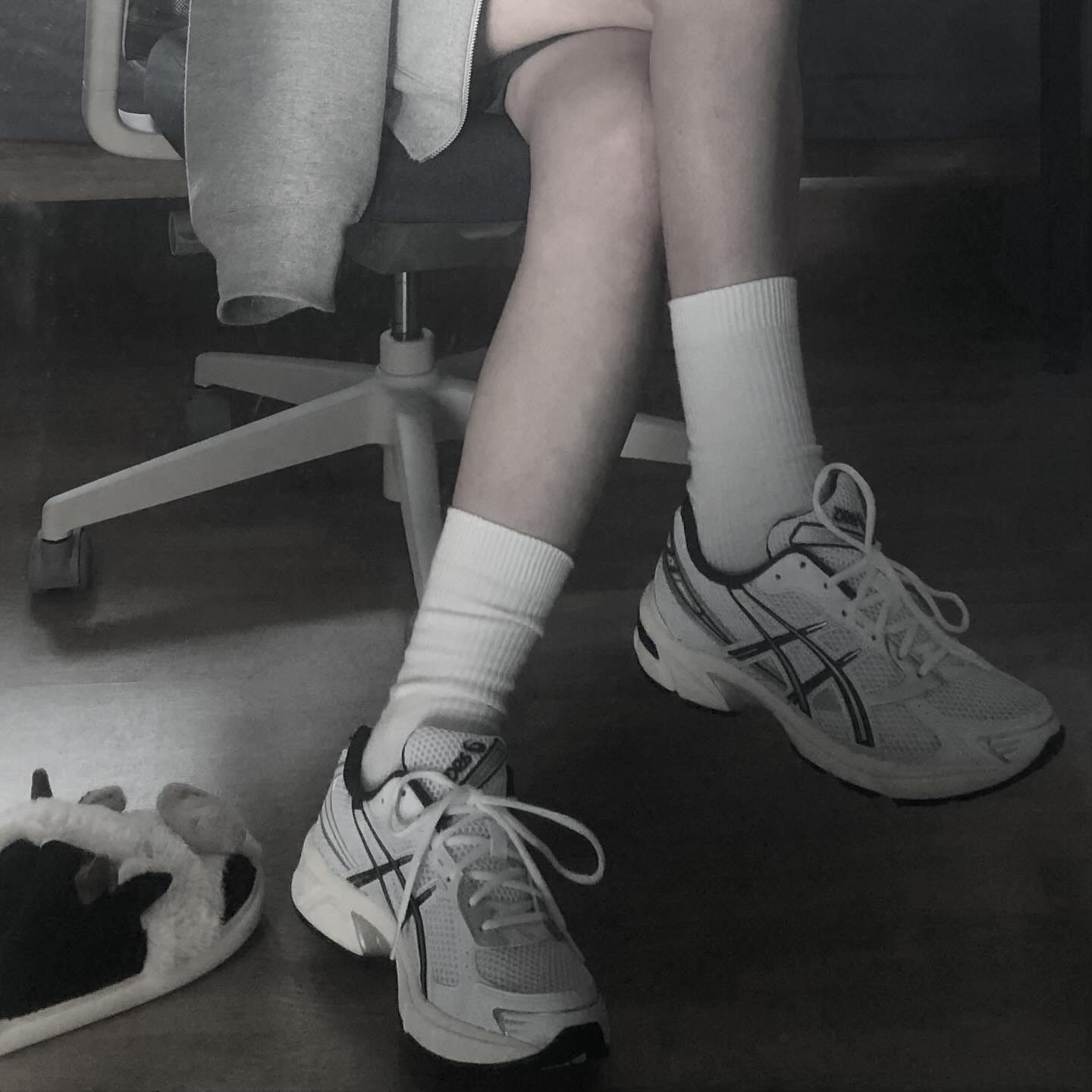 (W) Asics Gel-1130 White Midnight 착용 스타일 - 6