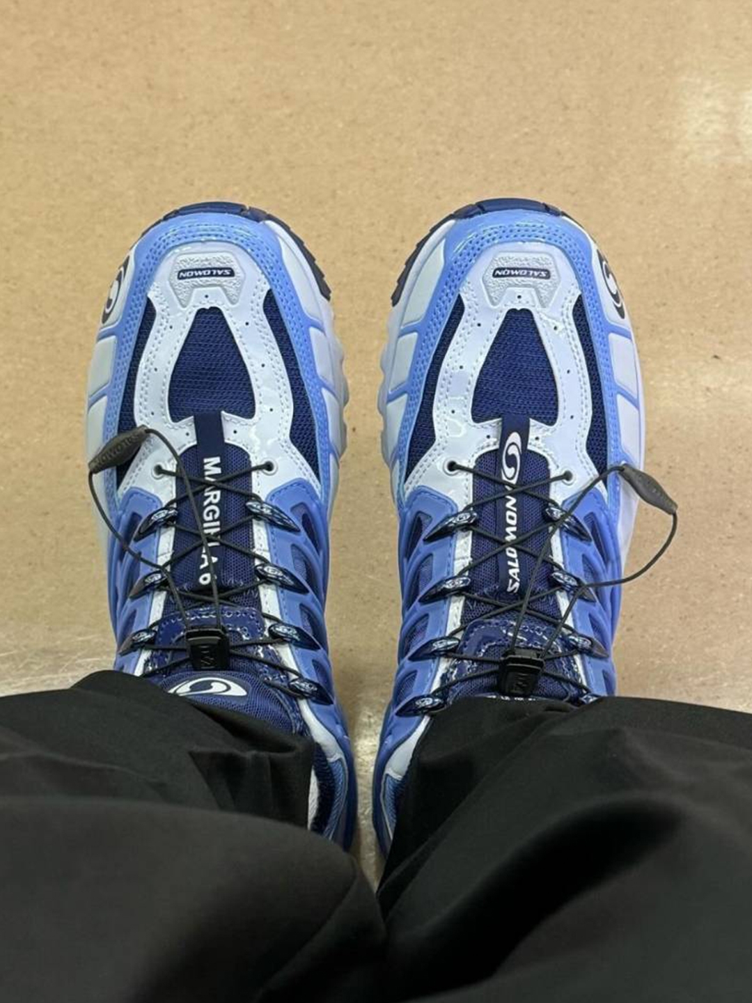 Salomon x MM6 Maison Margiela ACS Pro ADV Black Quiet Shade, Salomon x MM6 Maison Margiela ACS Pro Metal Ghost Grey 착용 스타일 - 5