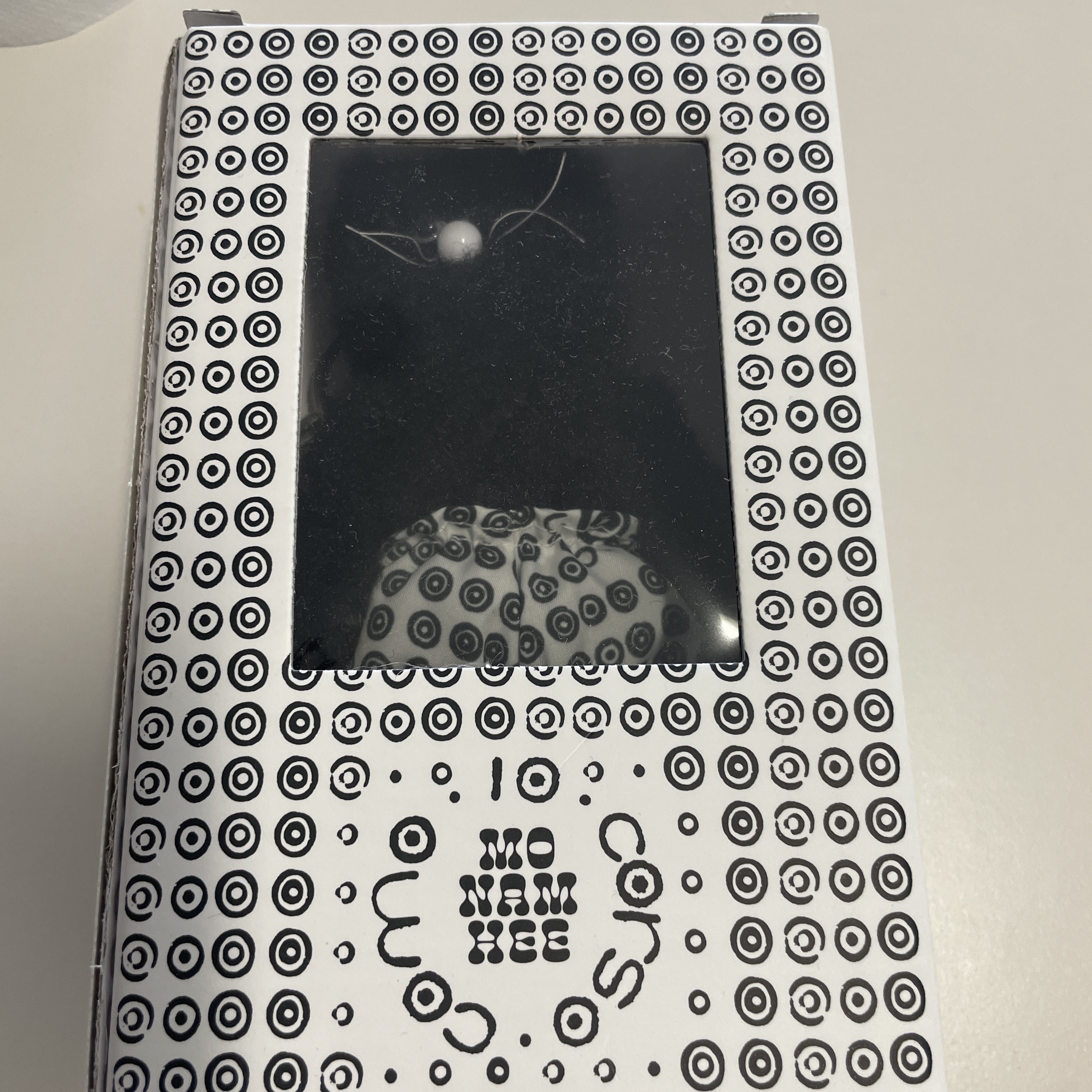 Monamhee x 10 Corso Como Bianco Keyring Black 착용 스타일