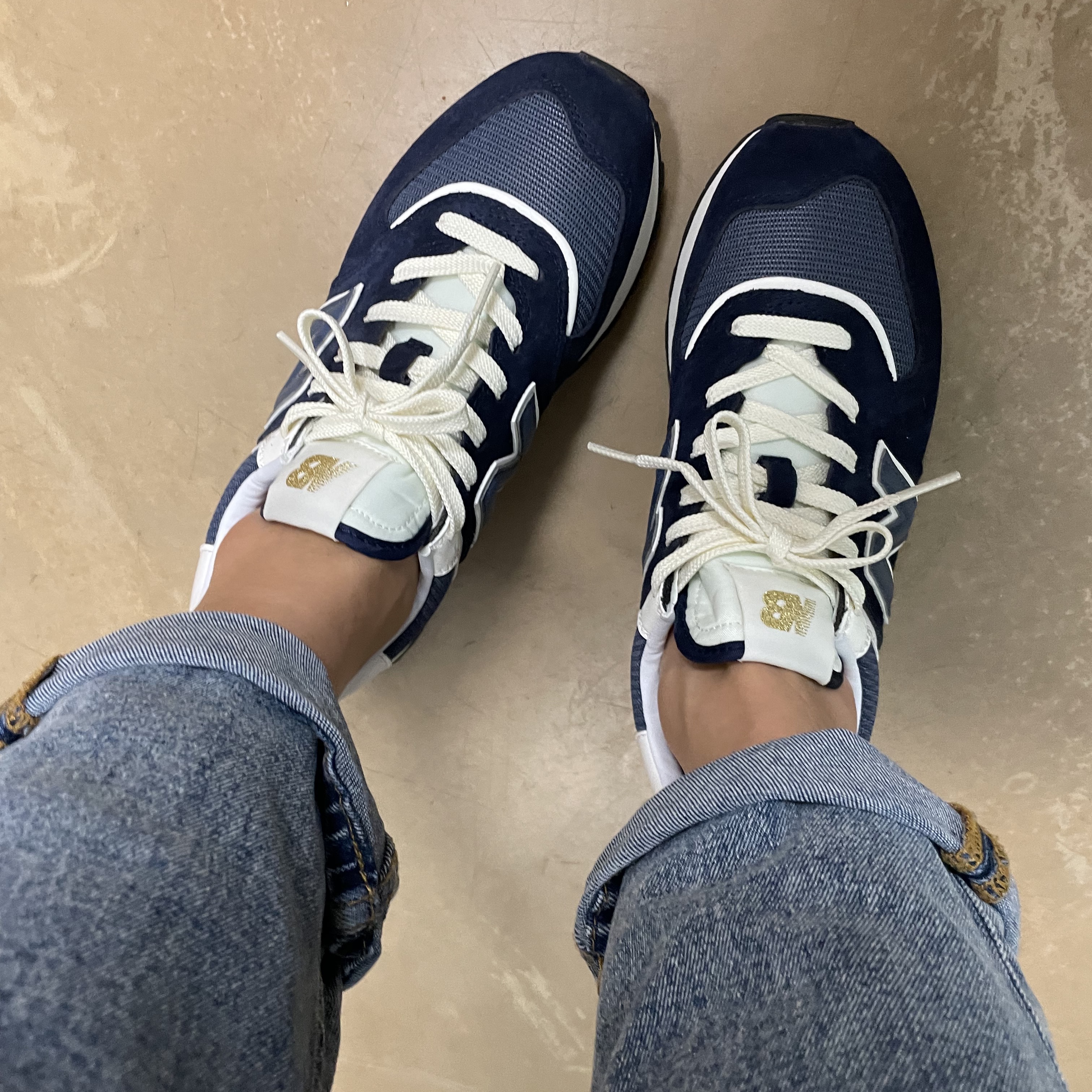 New Balance 574 Legacy Navy 착용 스타일