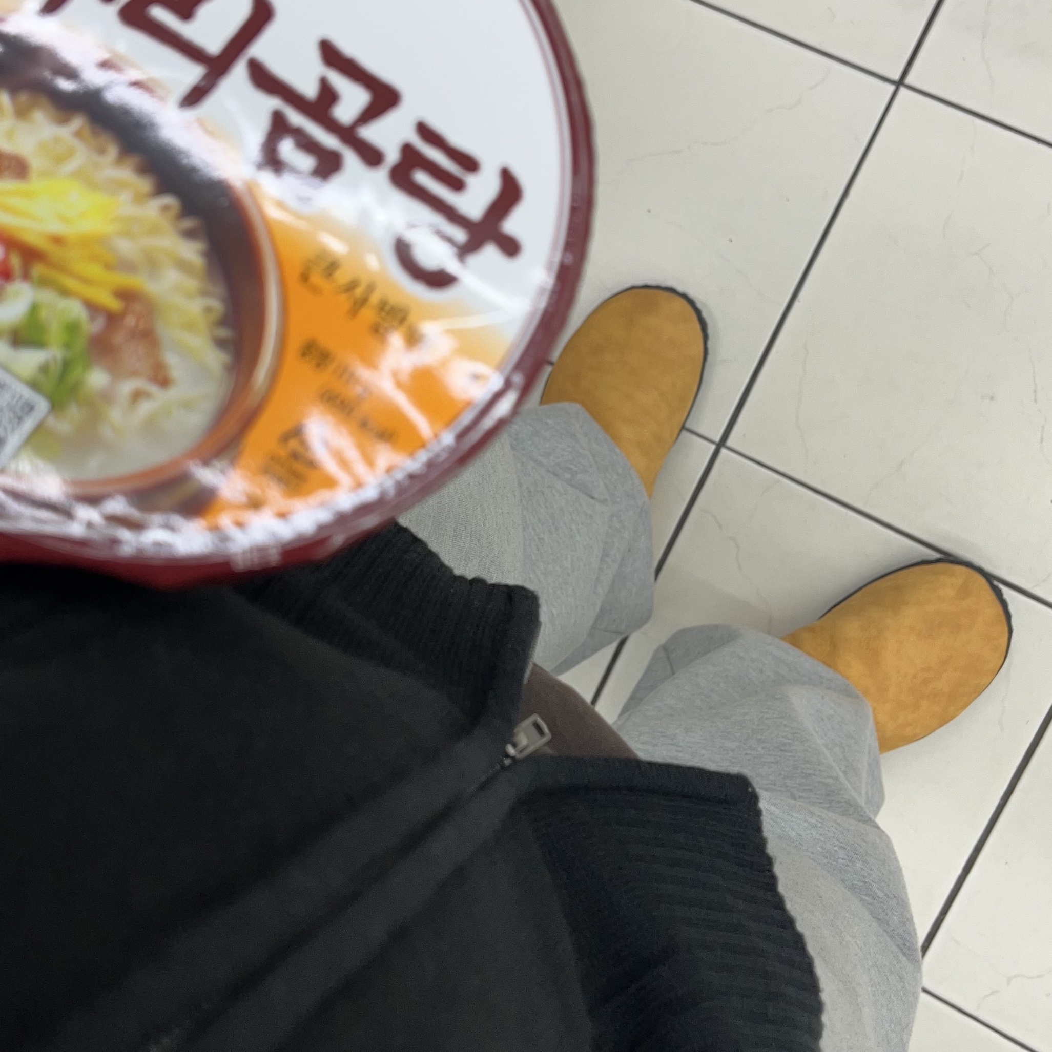 Nike ACG Moc PRM Russet 착용 스타일 - 1