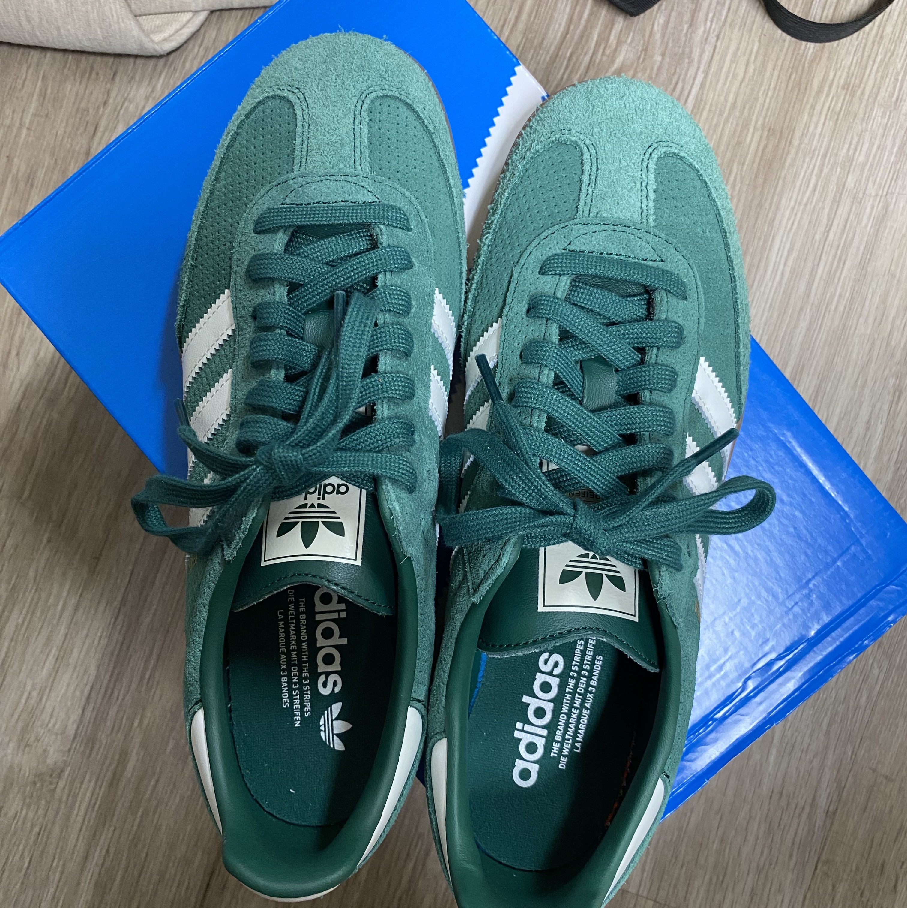 Adidas Samba OG Collegiate Green 착용 스타일
