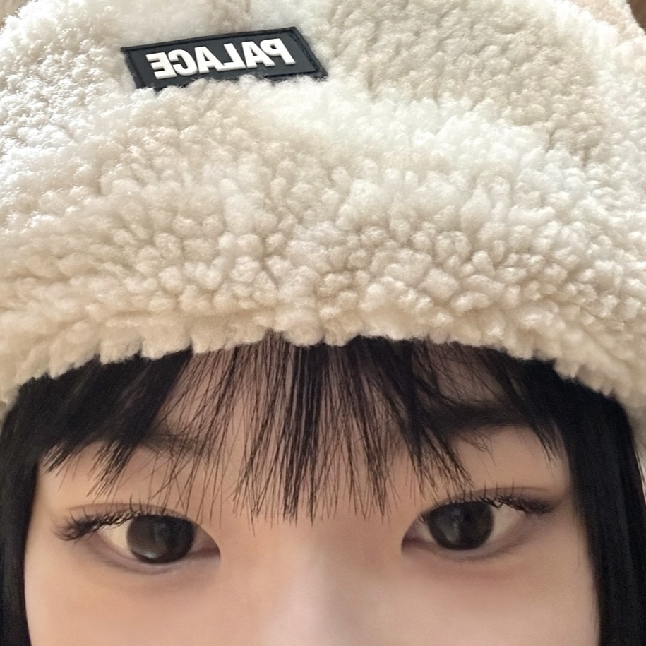 Palace Joyrex Fleece Ears Beanie Stone - 23FW 착용 스타일 - 1