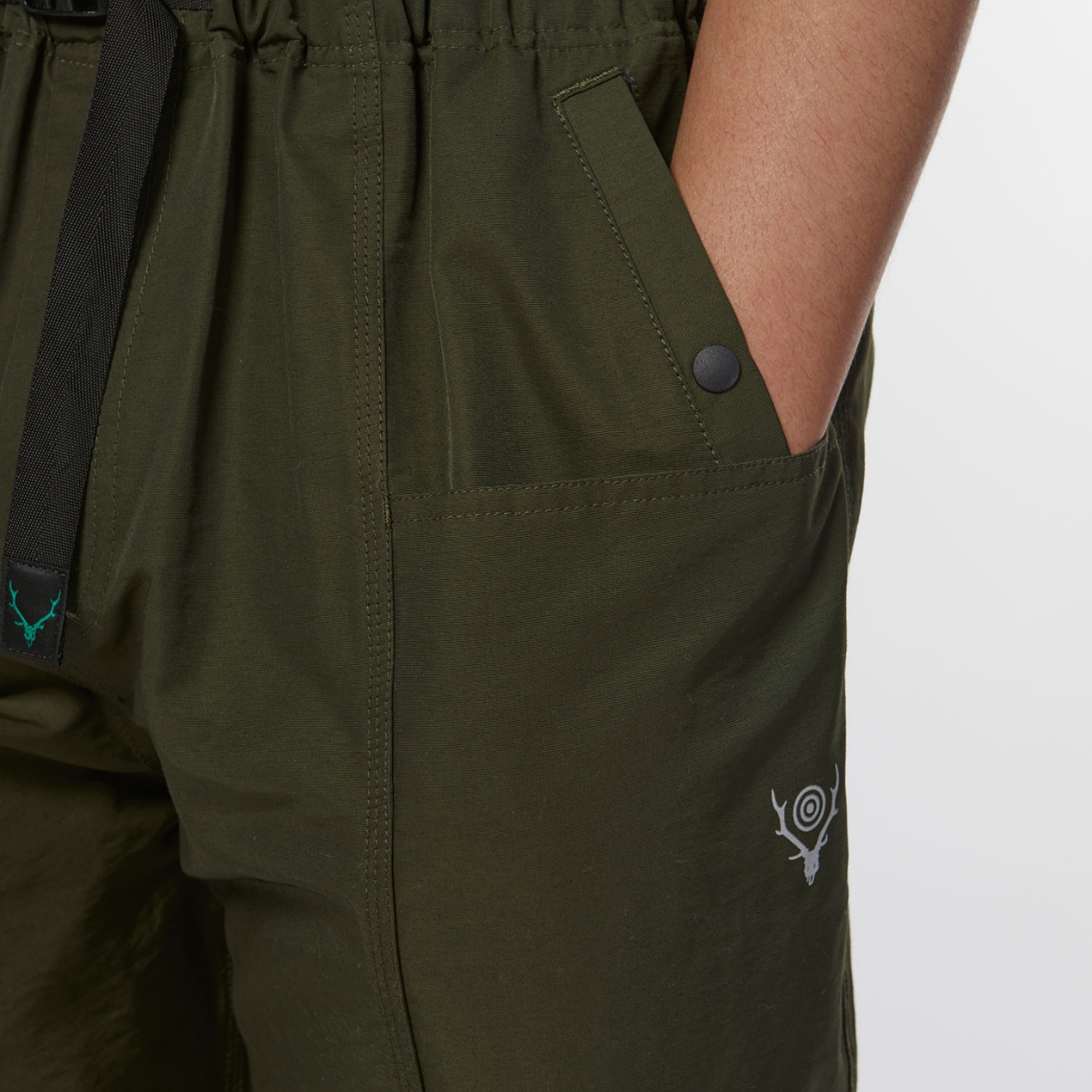 South2 West8 Belted C.S. Pant C/N Grosgrain Green 착용 스타일 - 4