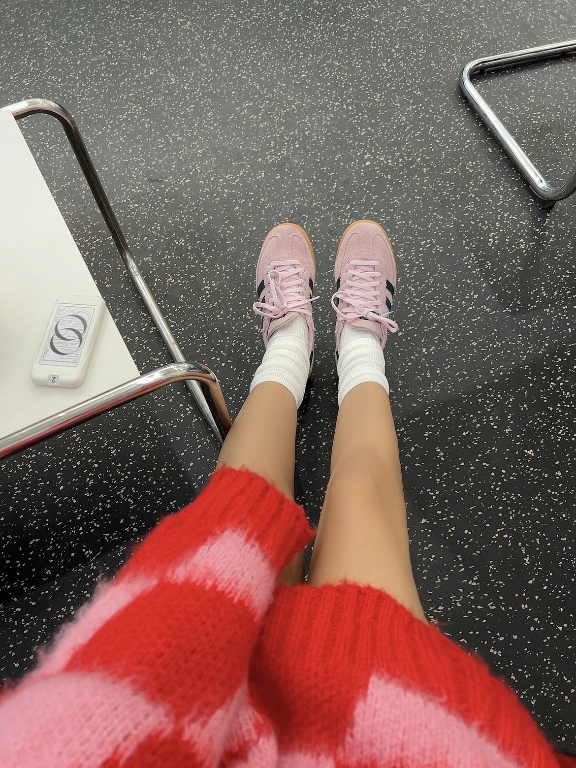 (W) Adidas Spezial Handball Clear Pink 착용 스타일 - 1