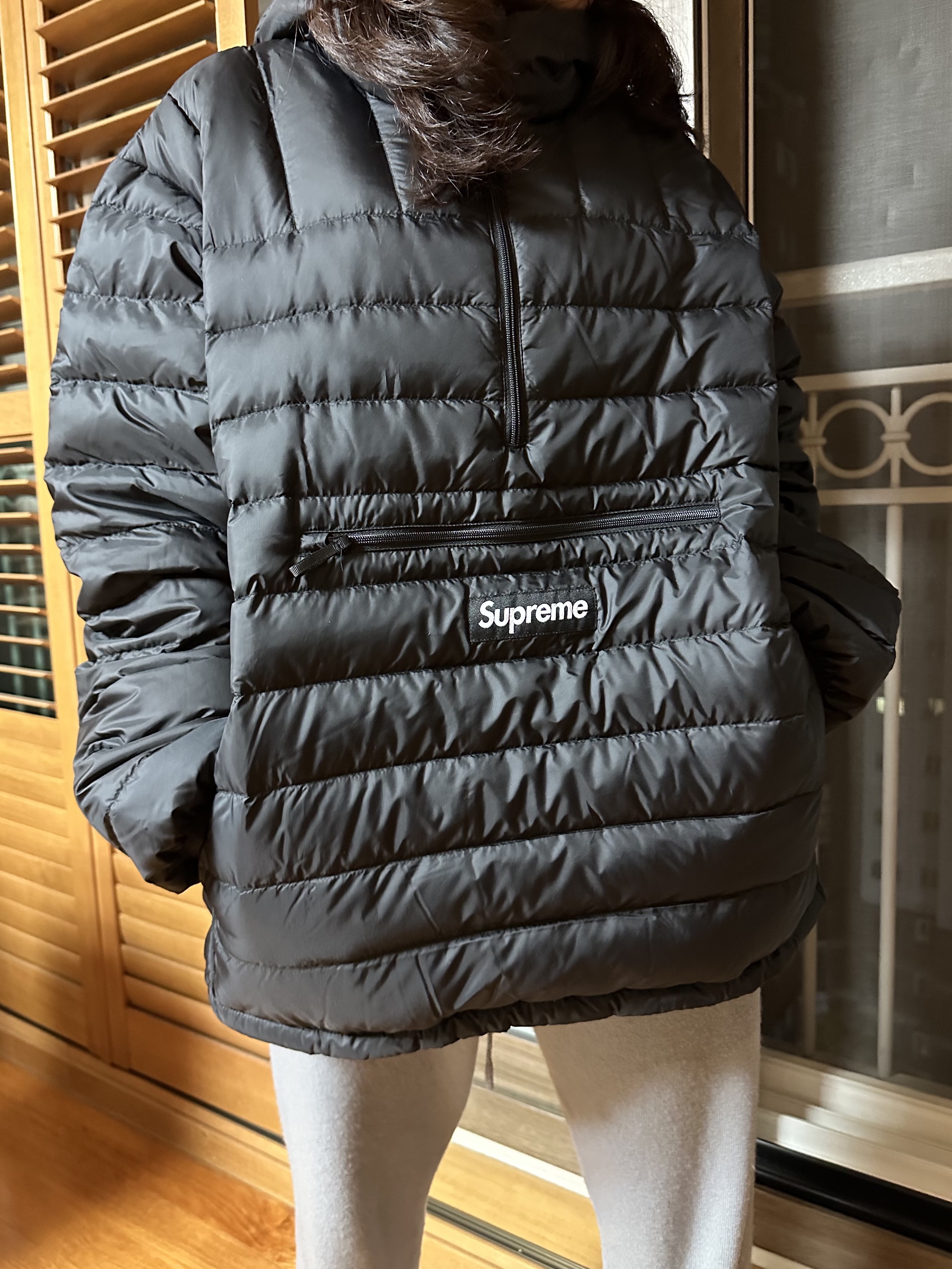 Supreme Micro Down Half Zip Hooded Pullover Black - 23FW, Supreme Bandana Camp Cap Black - 21SS 착용 스타일 - 3