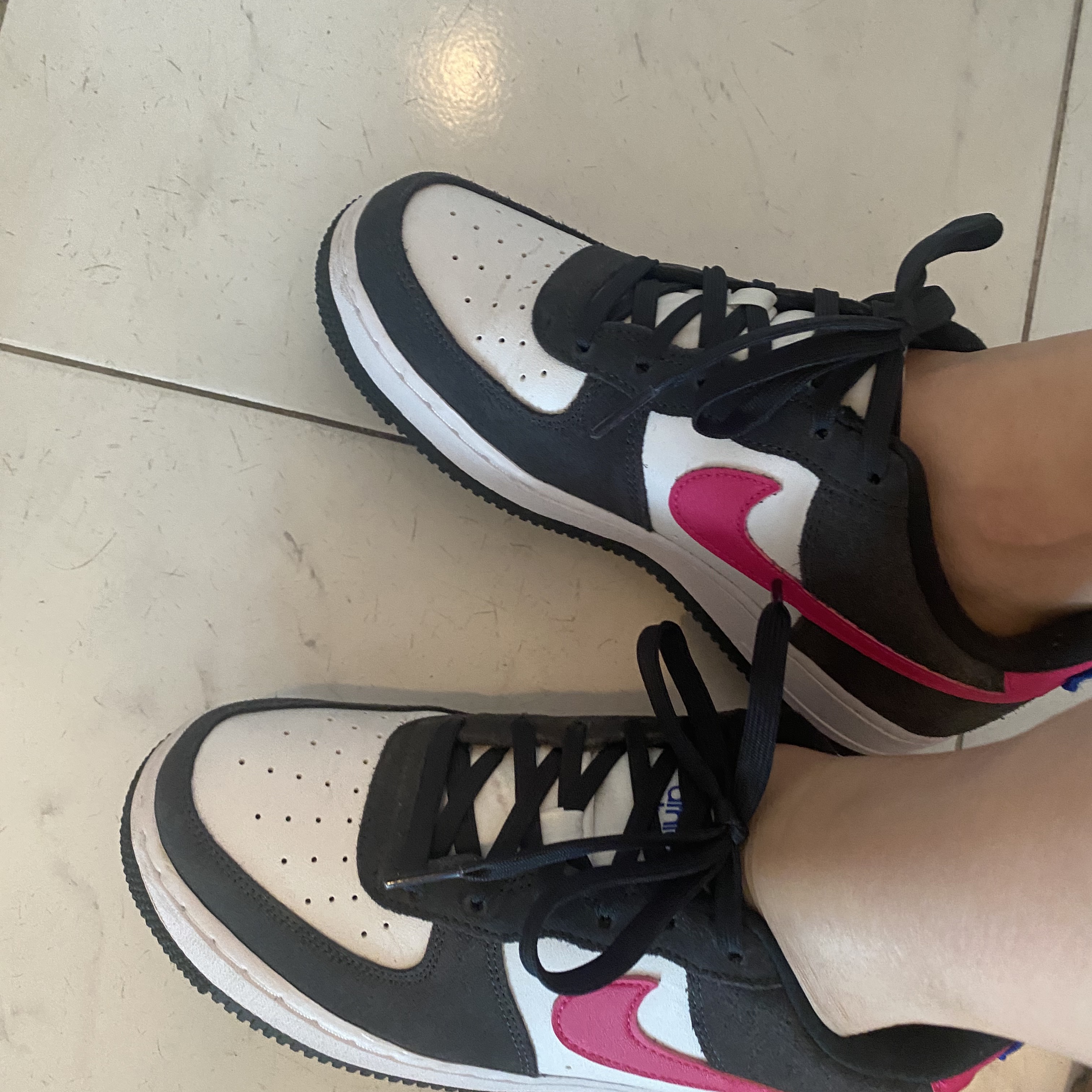(GS) Nike Air Force 1 LV8 Athletic Club Black Pink Prime 착용 스타일