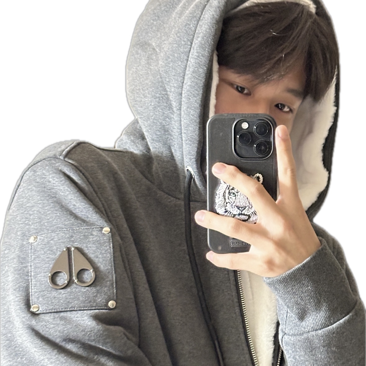Moose Knuckles Classic Bunny 3 White Lining Zip Hoodie Charcoal - 22FW 착용 스타일 - 2