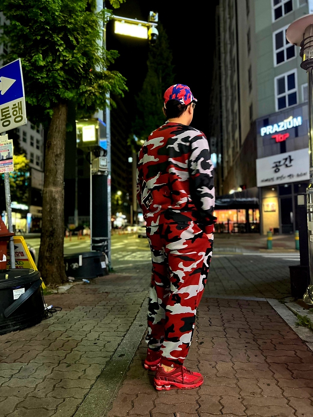 Supreme x Nike Arc Sweatpants Red Camo - 22SS, Supreme x Nike Arc Crewneck Red Camo- 22SS 착용 스타일 - 2