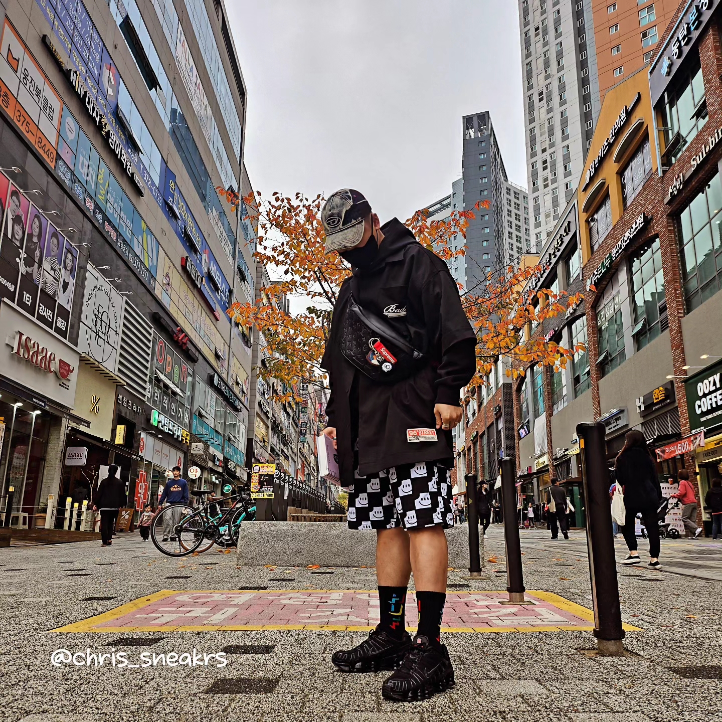 Diesel C-Seymon Treated Denim Baseball Cap Blue White, (W) Nike Shox TL Black and Max Orange 착용 스타일 - 3