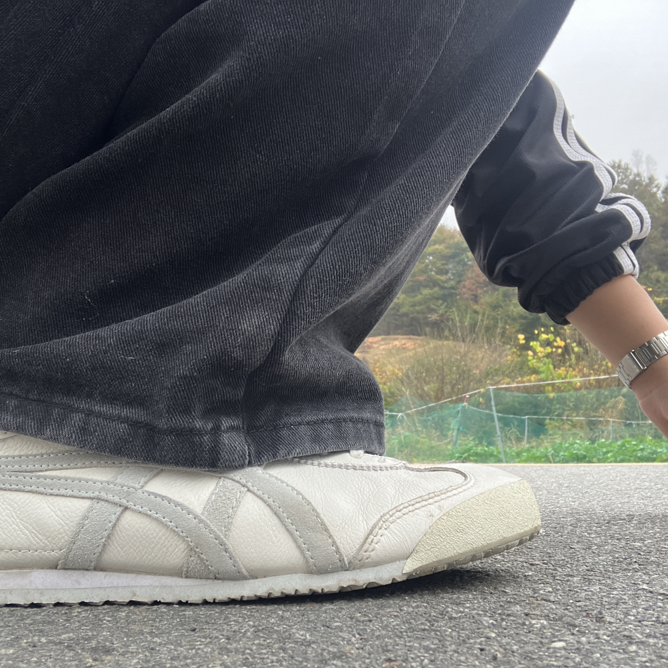 Onitsuka Tiger Mexico 66 White Light Sage 착용 스타일