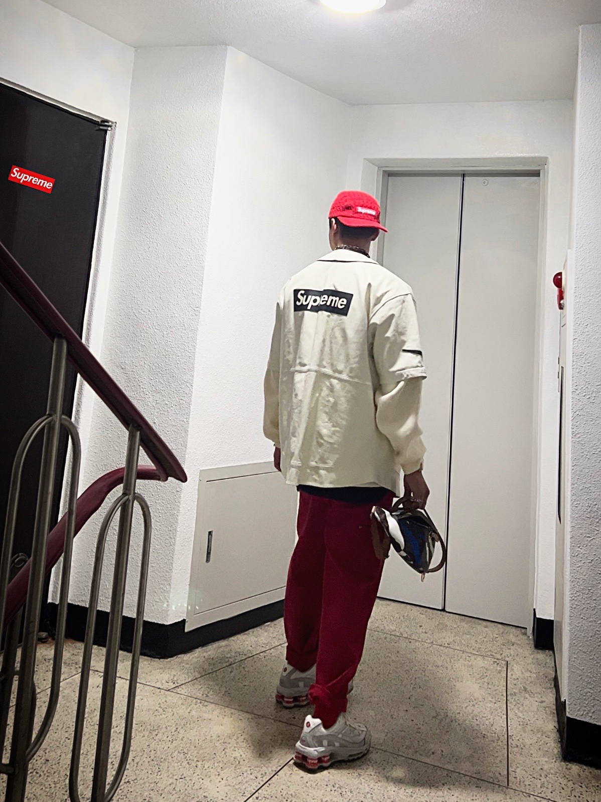 Jordan x Off-White S/S Top Forest Green Black - US/EU, Supreme x Bounty Hunter Thermal Henley L/S Top Natural - 23FW 착용 스타일 - 3
