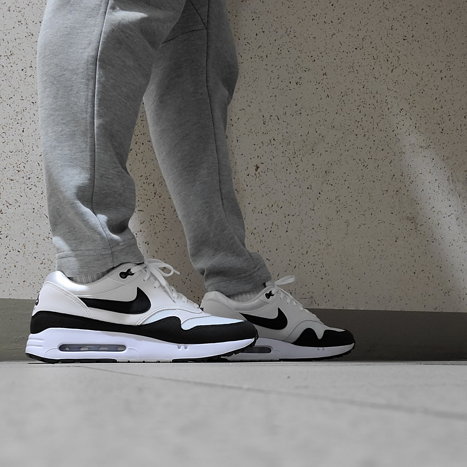 Nike Air Max 1 '86 Original Golf White Black 착용 스타일 - 2