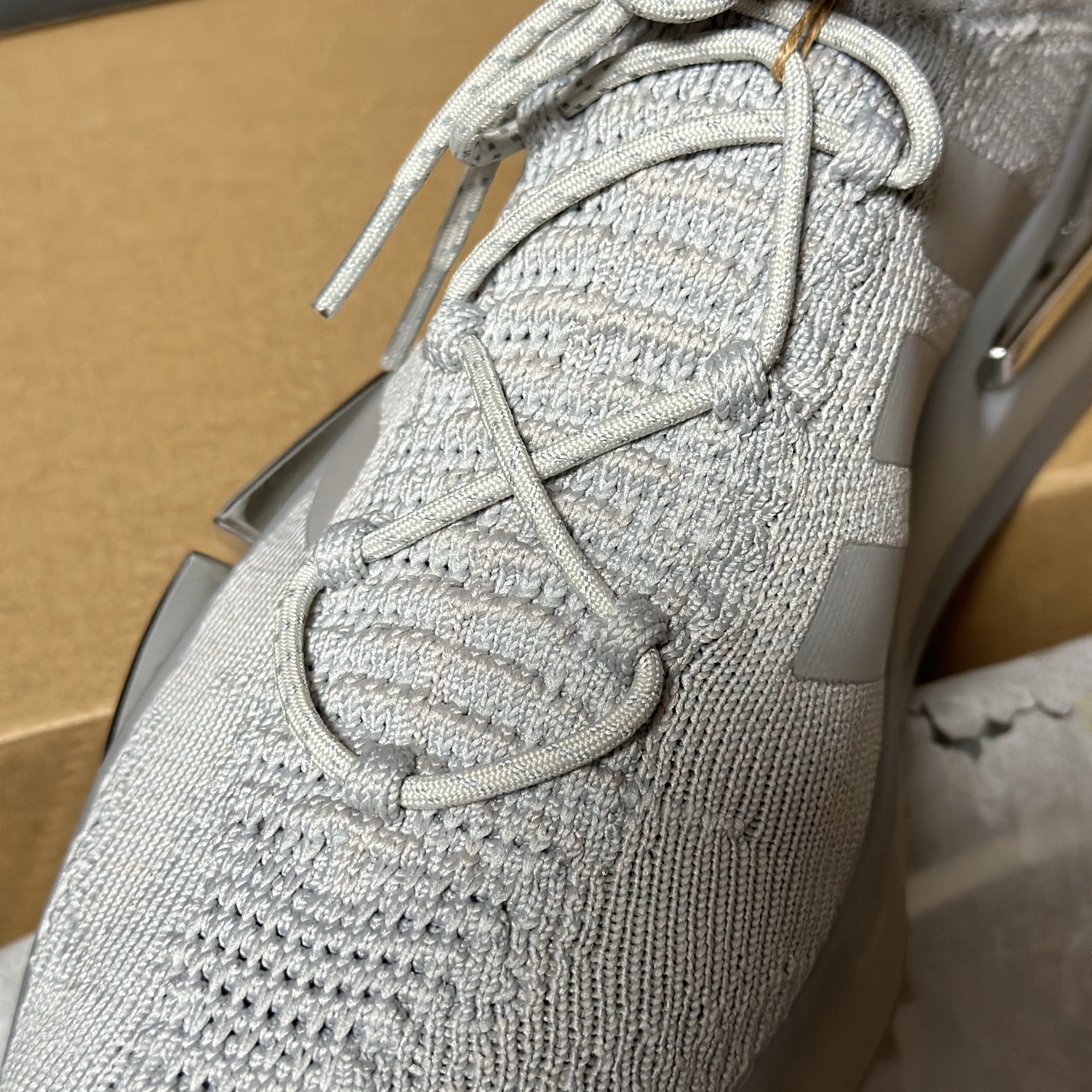 Adidas NMD S1 Cloud White Grey One 착용 스타일 - 2