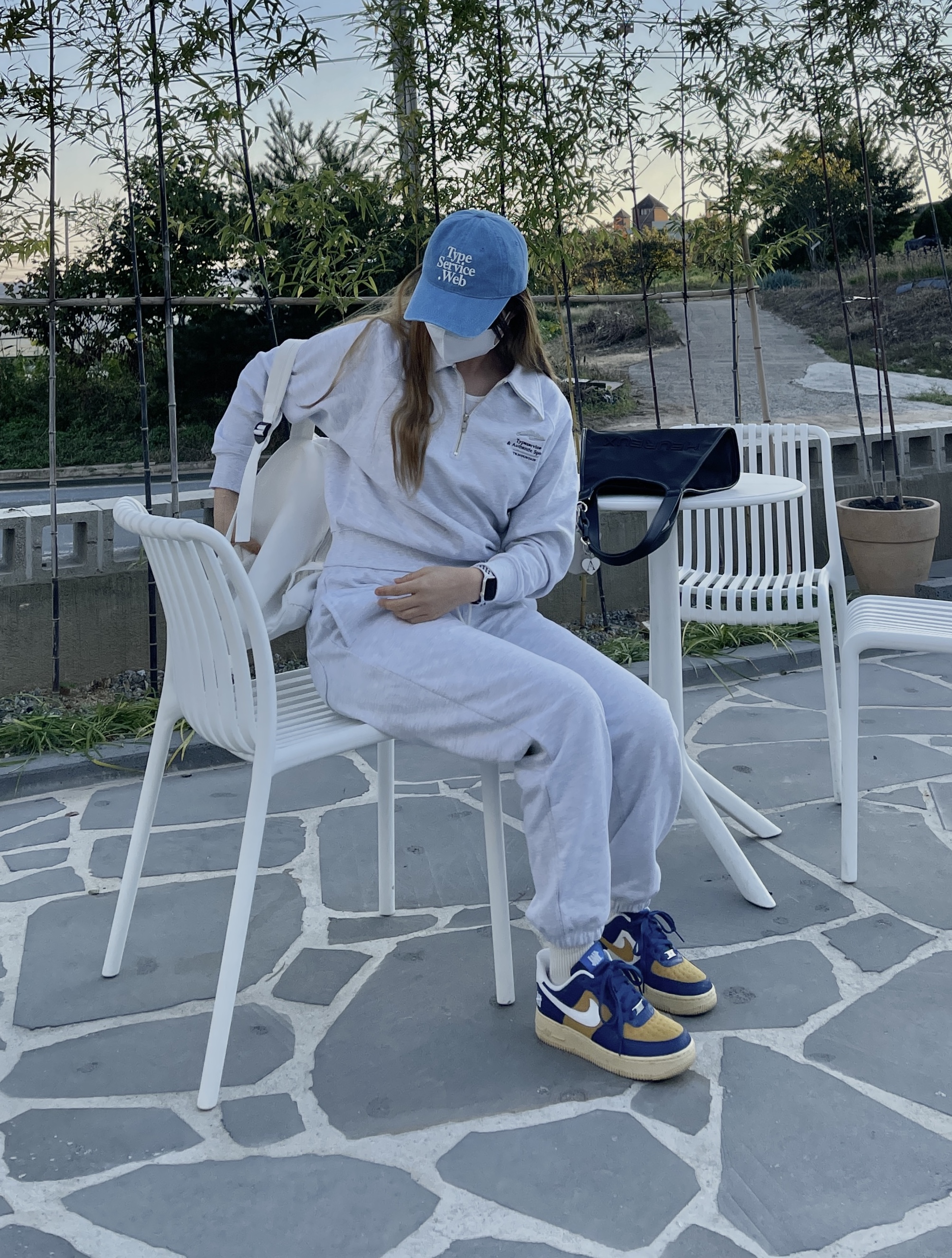 Nike x Undefeated Air Force 1 Low SP 5 On It Court Blue 착용 스타일 - 1